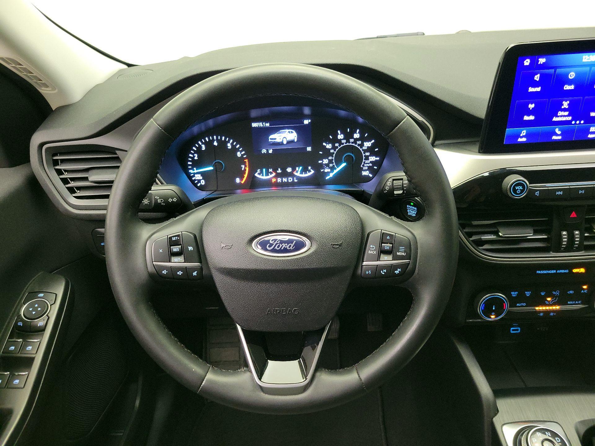 Thumbnail: 2022 Ford Escape - 10