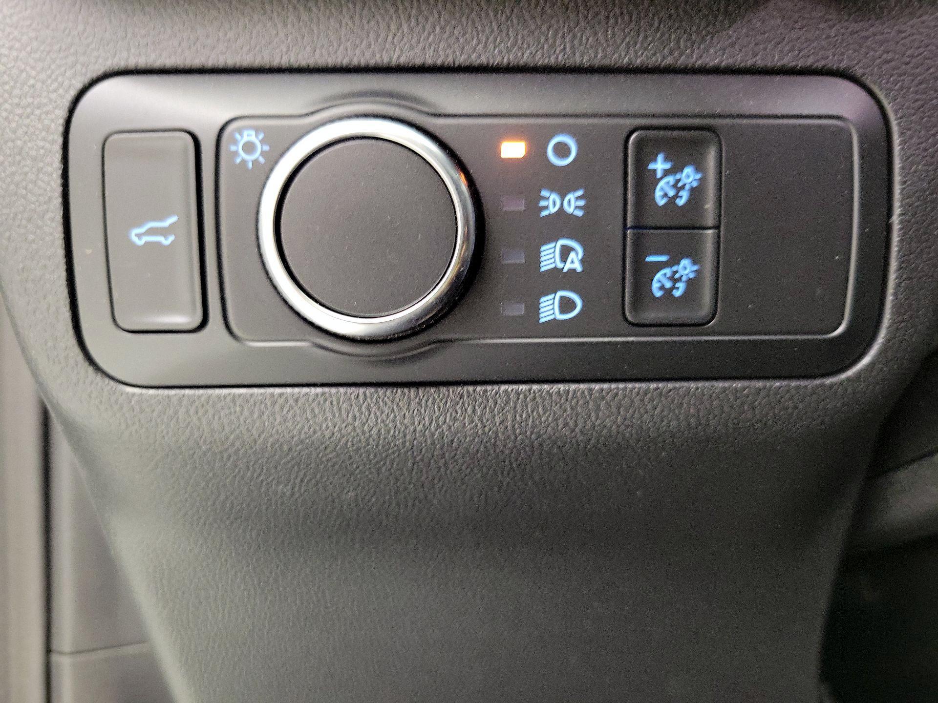 Thumbnail: 2022 Ford Escape - 13