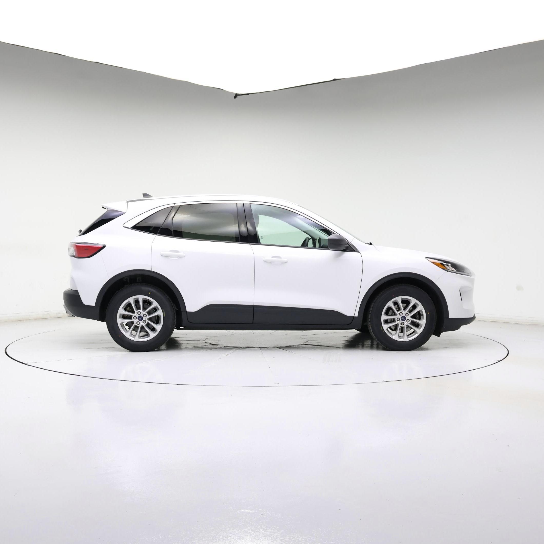 Thumbnail: 2022 Ford Escape - 7