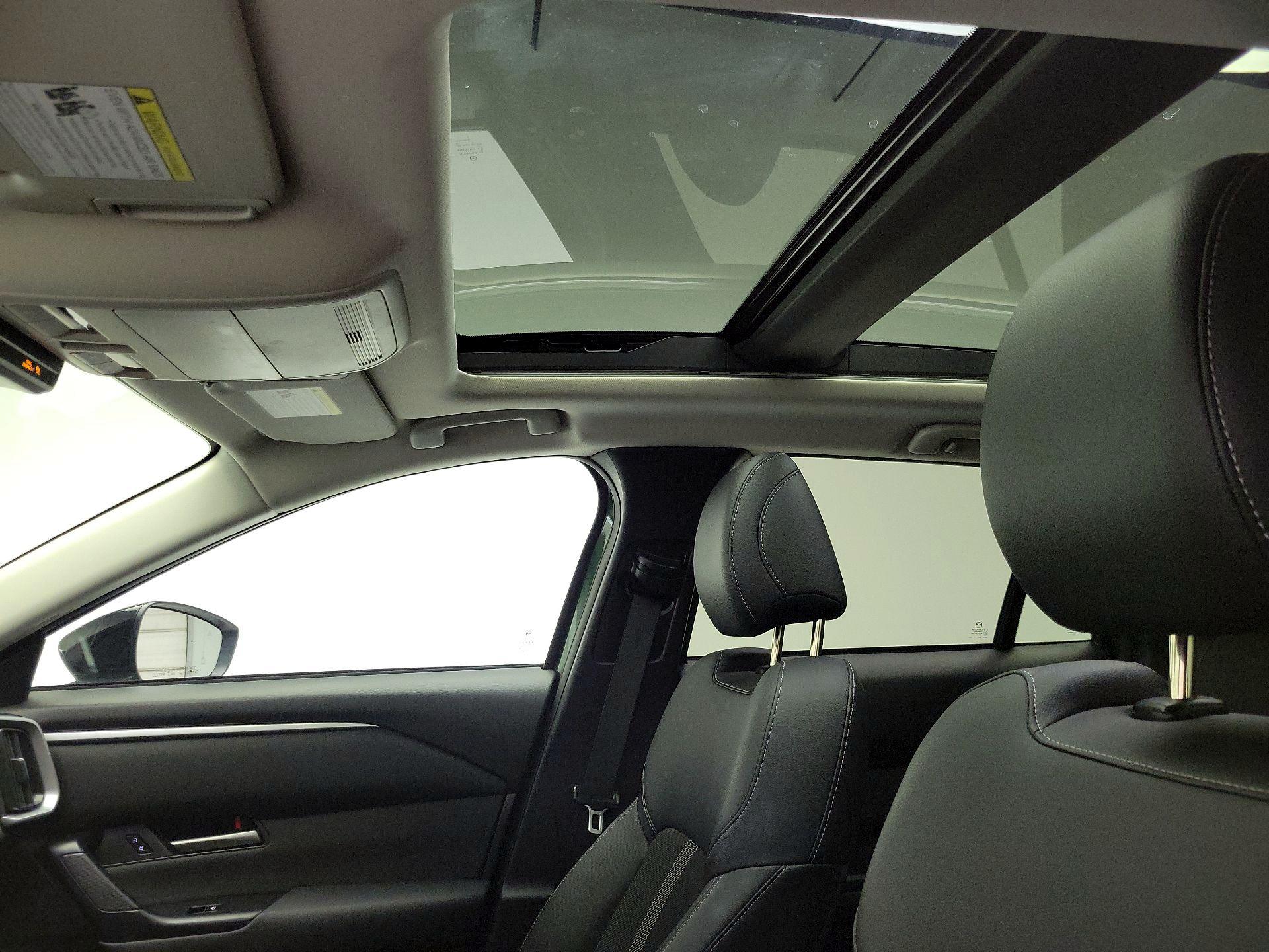 Thumbnail: 2025 Mazda CX-50 - 20