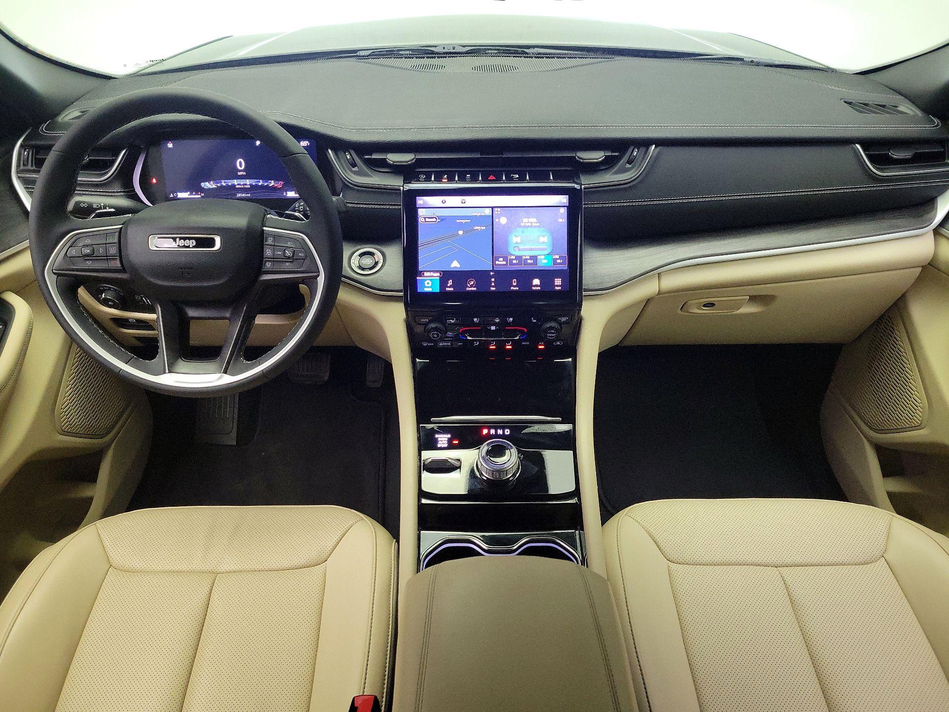 Thumbnail: 2023 Jeep Grand Cherokee - 9