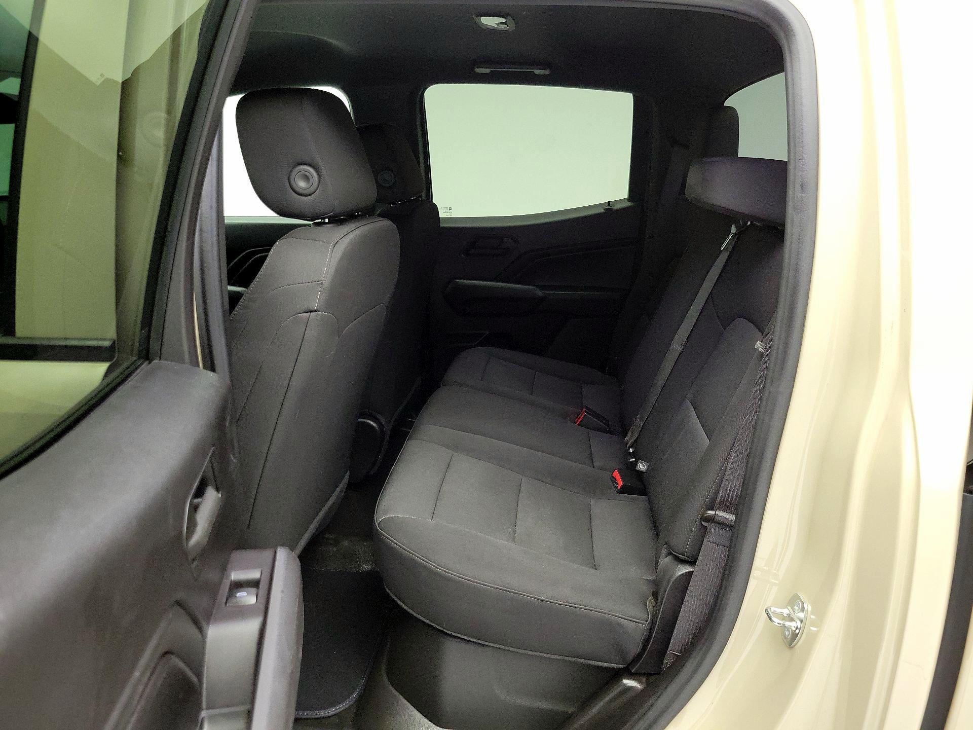 Thumbnail: 2023 Chevrolet Colorado - 18