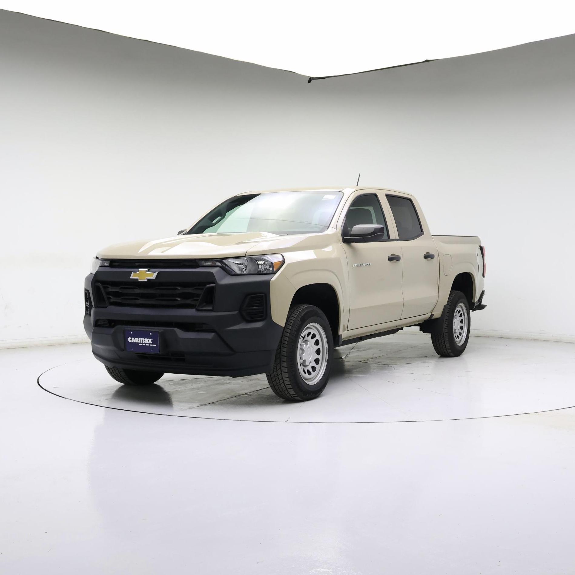 Thumbnail: 2023 Chevrolet Colorado - 4