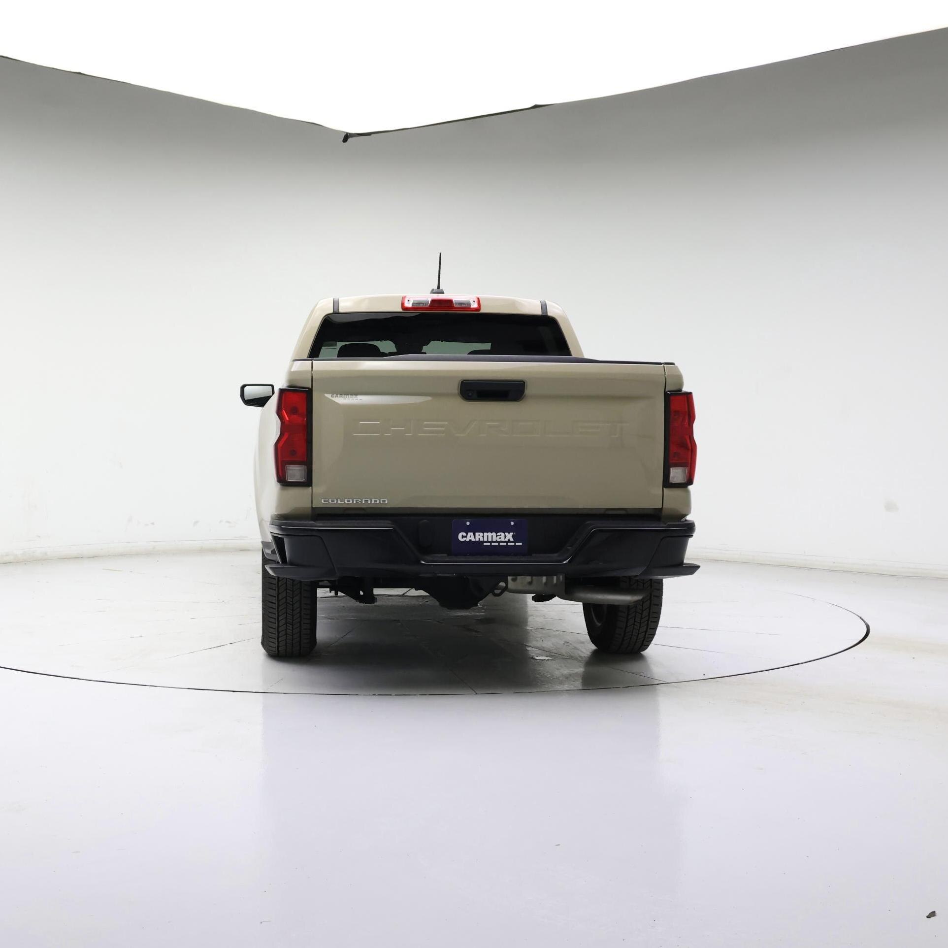 Thumbnail: 2023 Chevrolet Colorado - 6