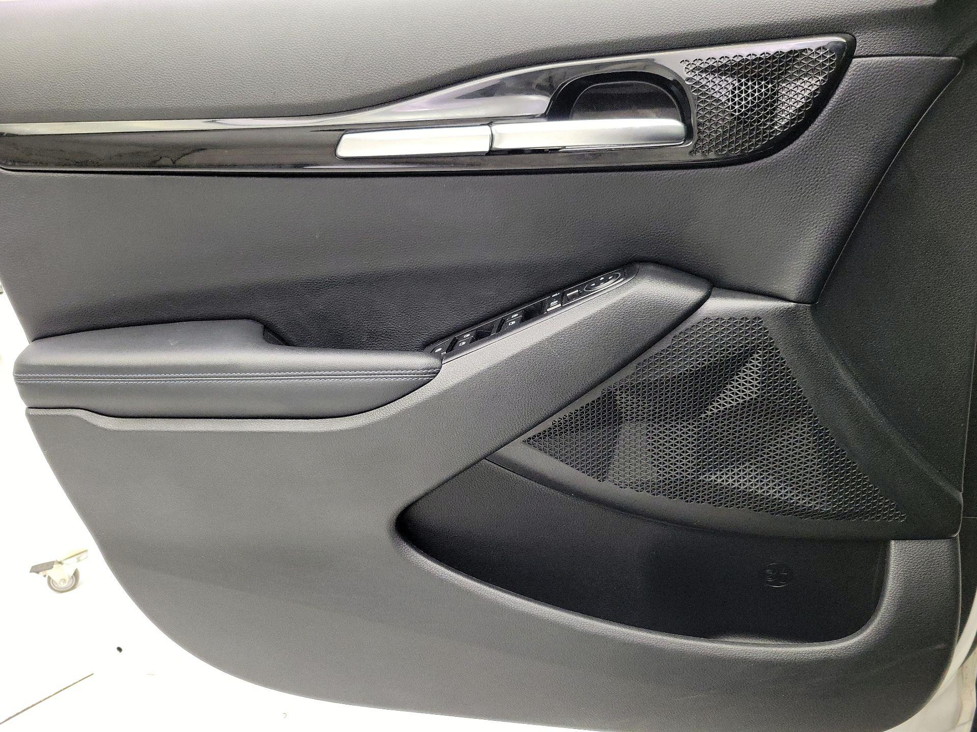 Thumbnail: 2021 Kia Seltos - 12