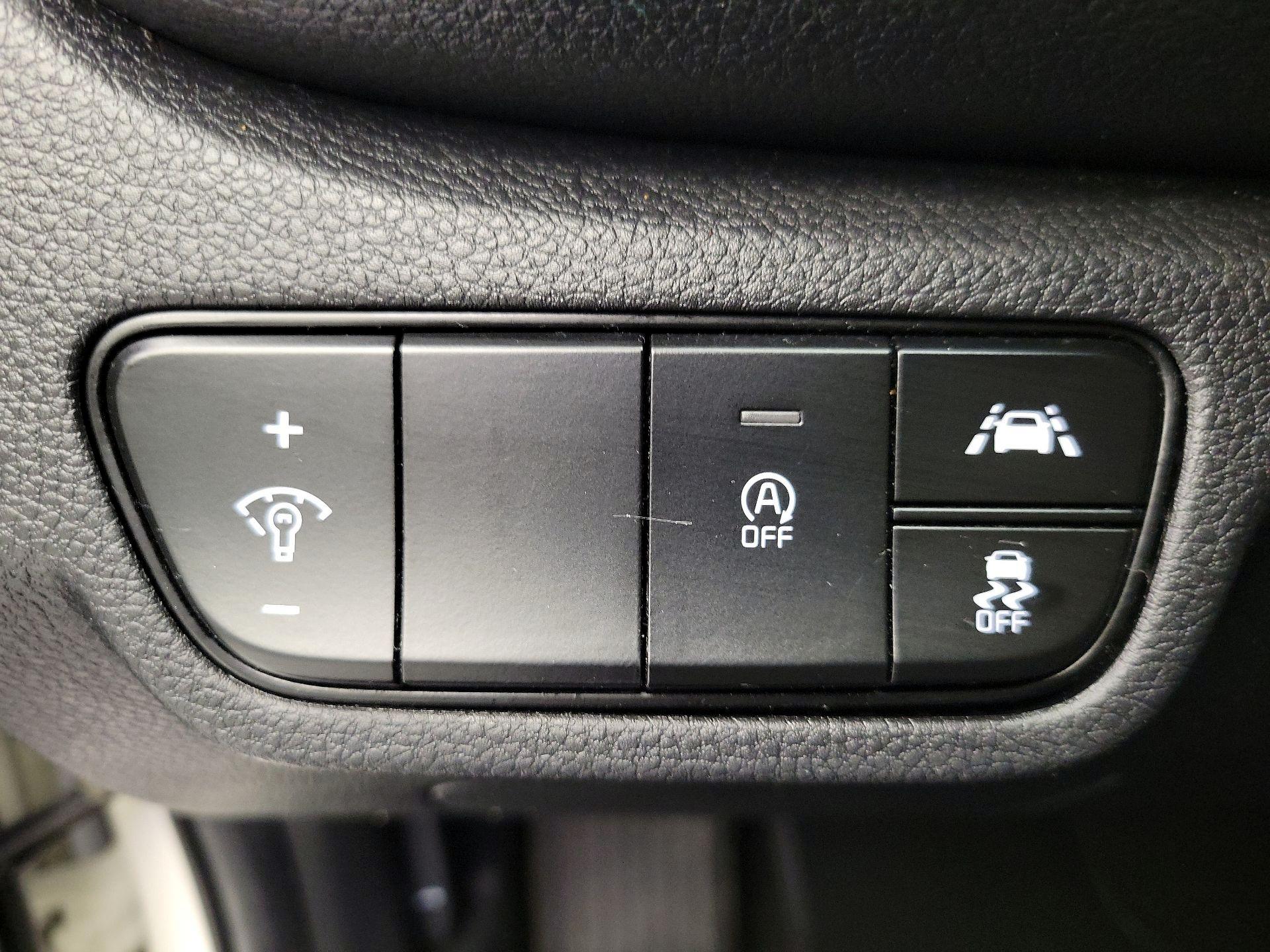 Thumbnail: 2021 Kia Seltos - 13