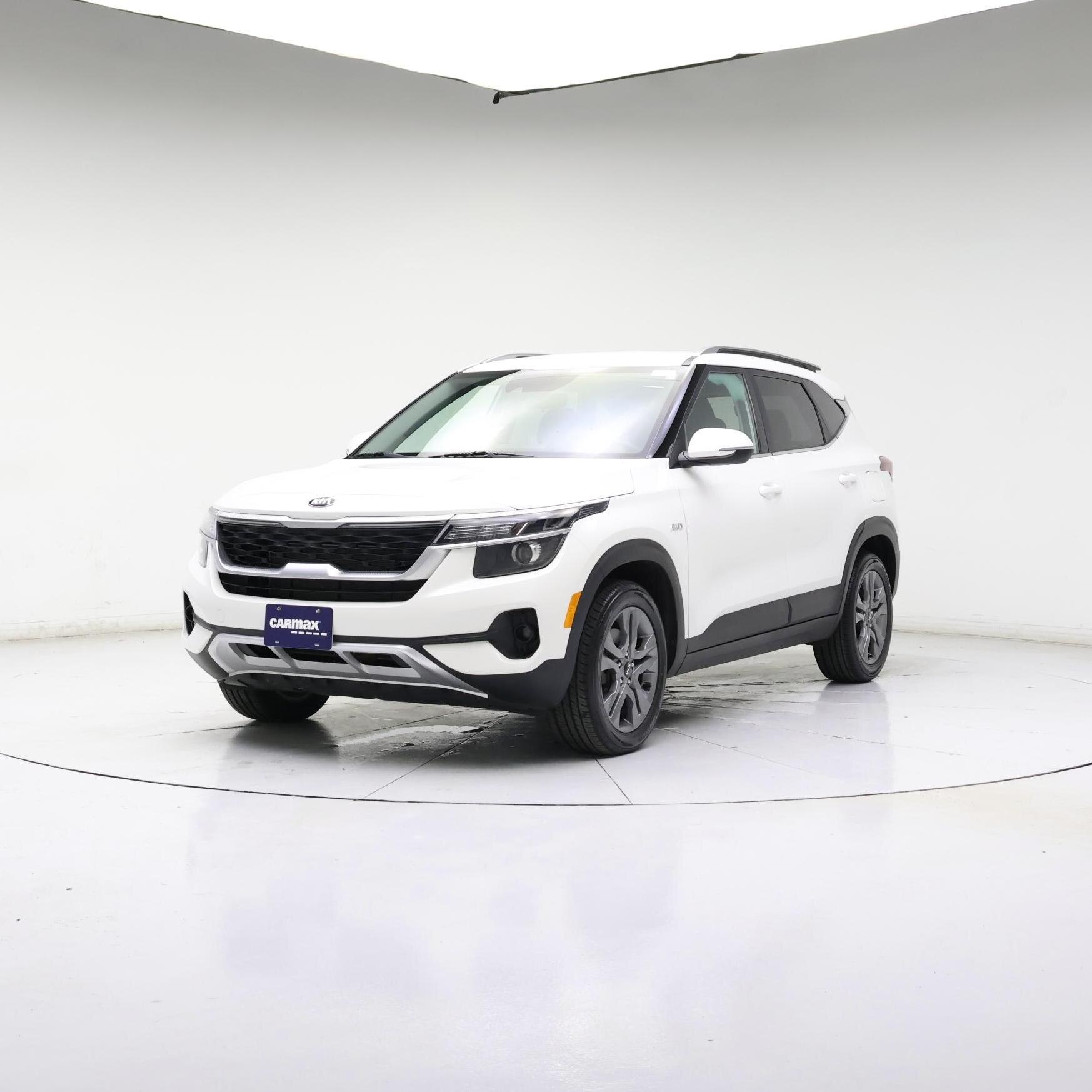 Thumbnail: 2021 Kia Seltos - 4