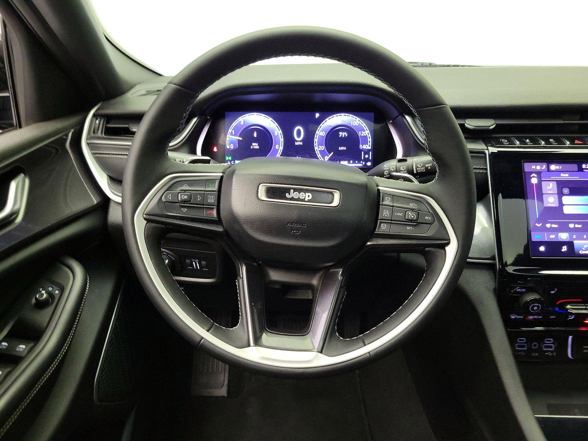 Thumbnail: 2021 Jeep Grand Cherokee L - 10