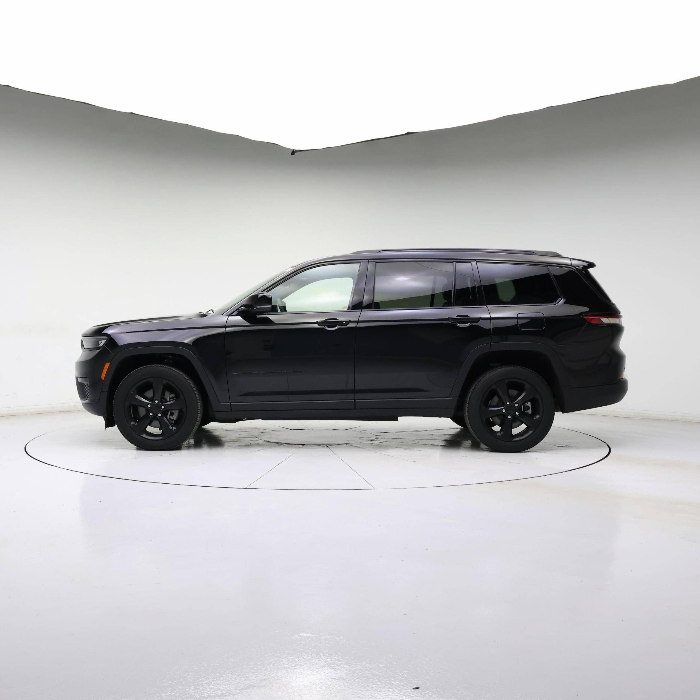 Thumbnail: 2021 Jeep Grand Cherokee L - 3