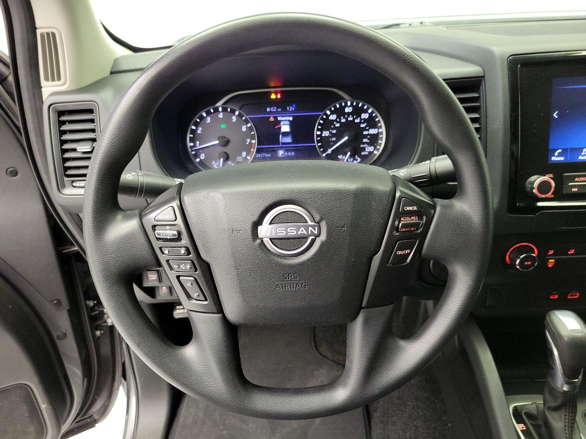 Thumbnail: 2022 Nissan Frontier - 10