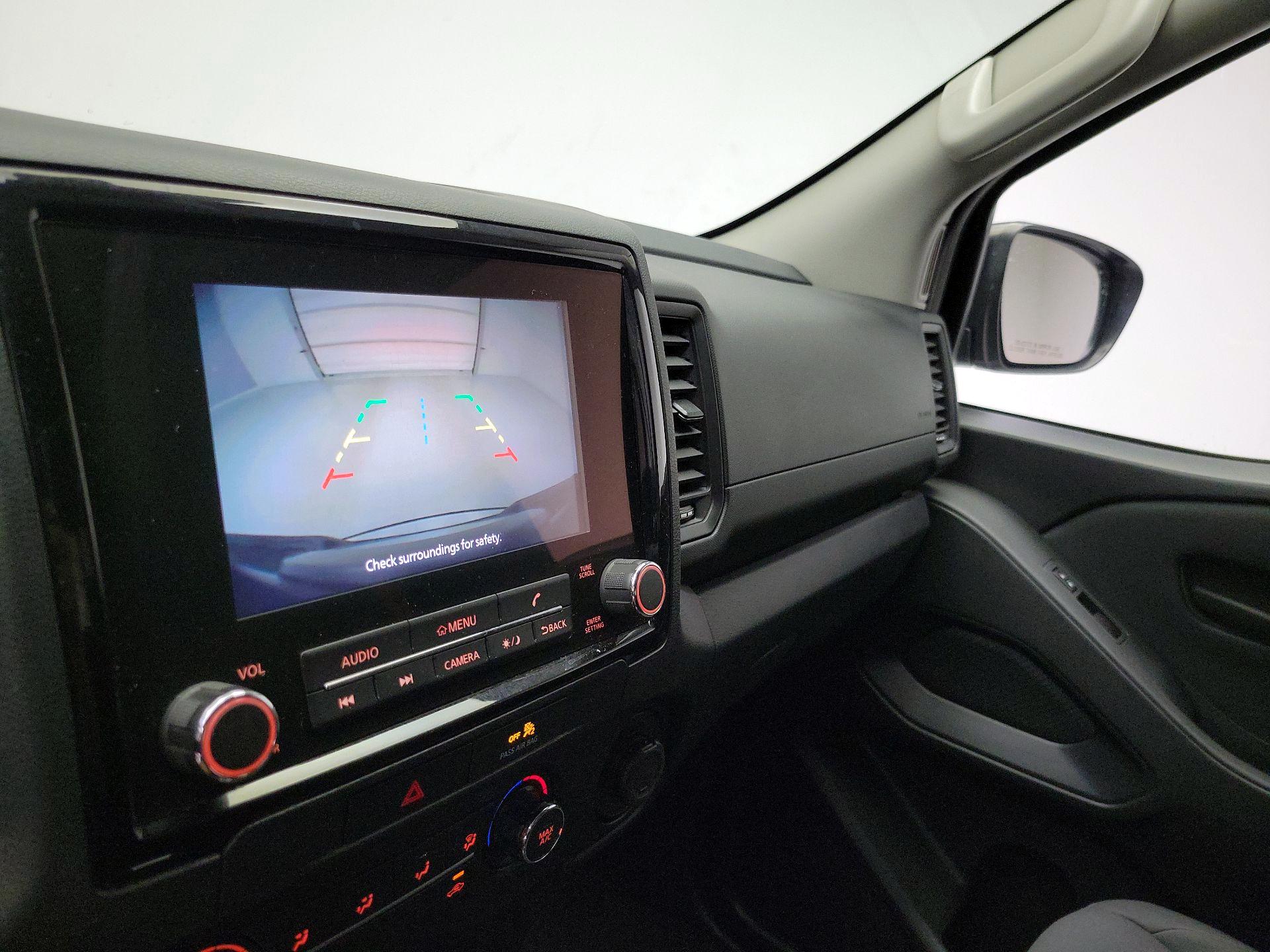 Thumbnail: 2022 Nissan Frontier - 14