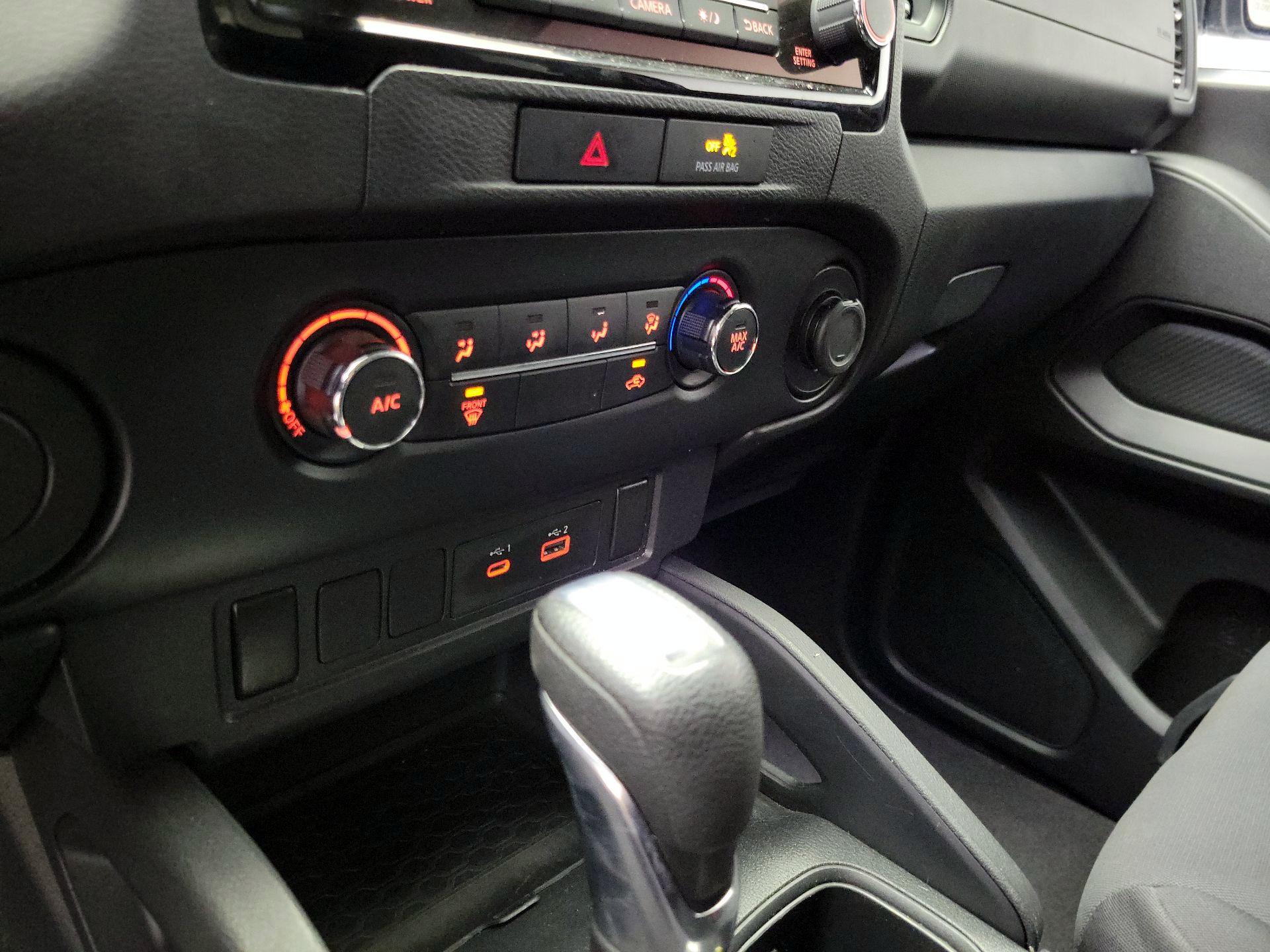 Thumbnail: 2022 Nissan Frontier - 16