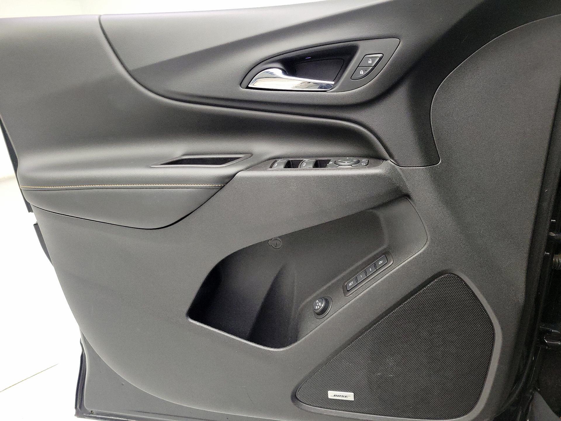 Thumbnail: 2020 Chevrolet Equinox - 12