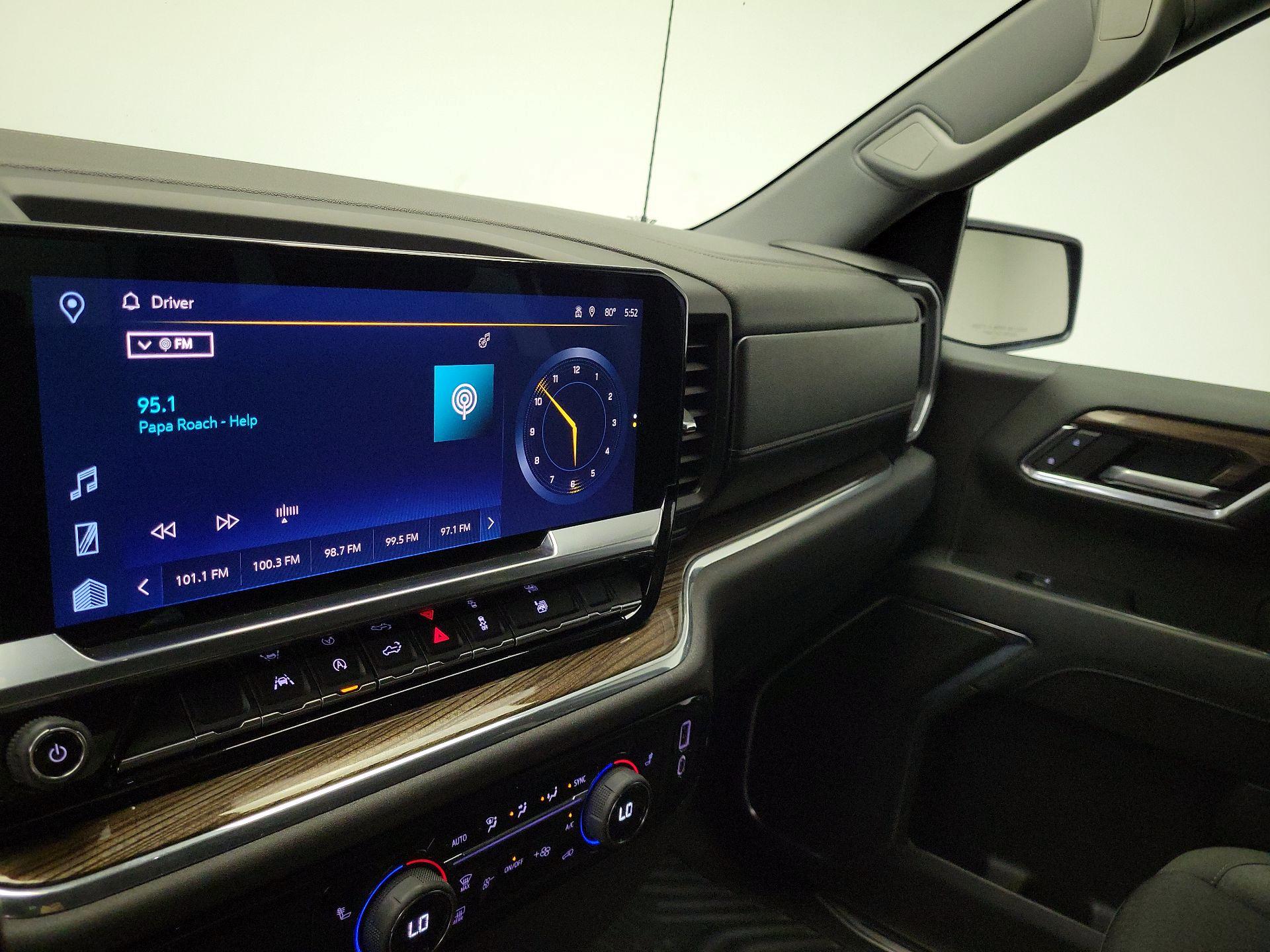 Thumbnail: 2023 Chevrolet Silverado 1500 - 15