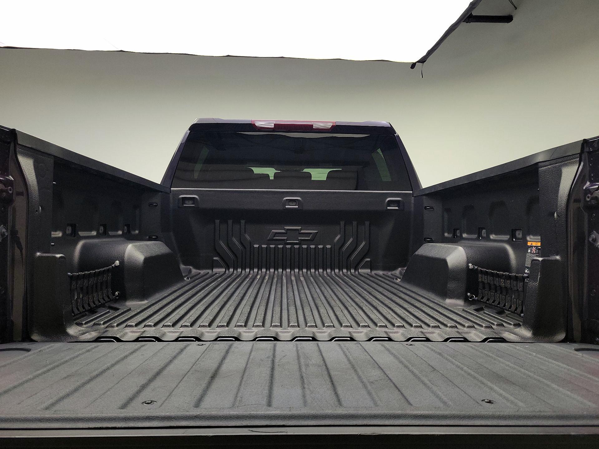 Thumbnail: 2023 Chevrolet Silverado 1500 - 20