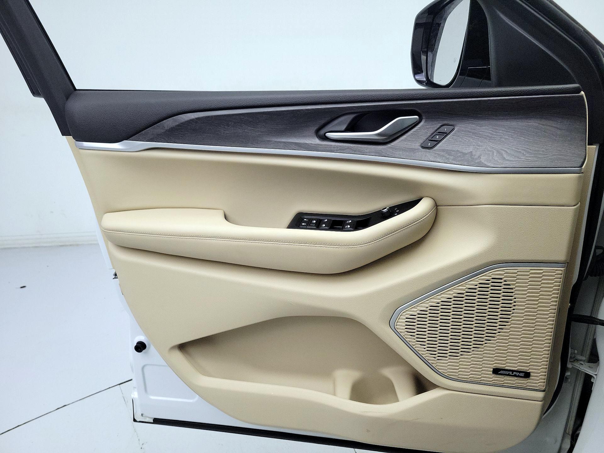 Thumbnail: 2021 Jeep Grand Cherokee L - 12