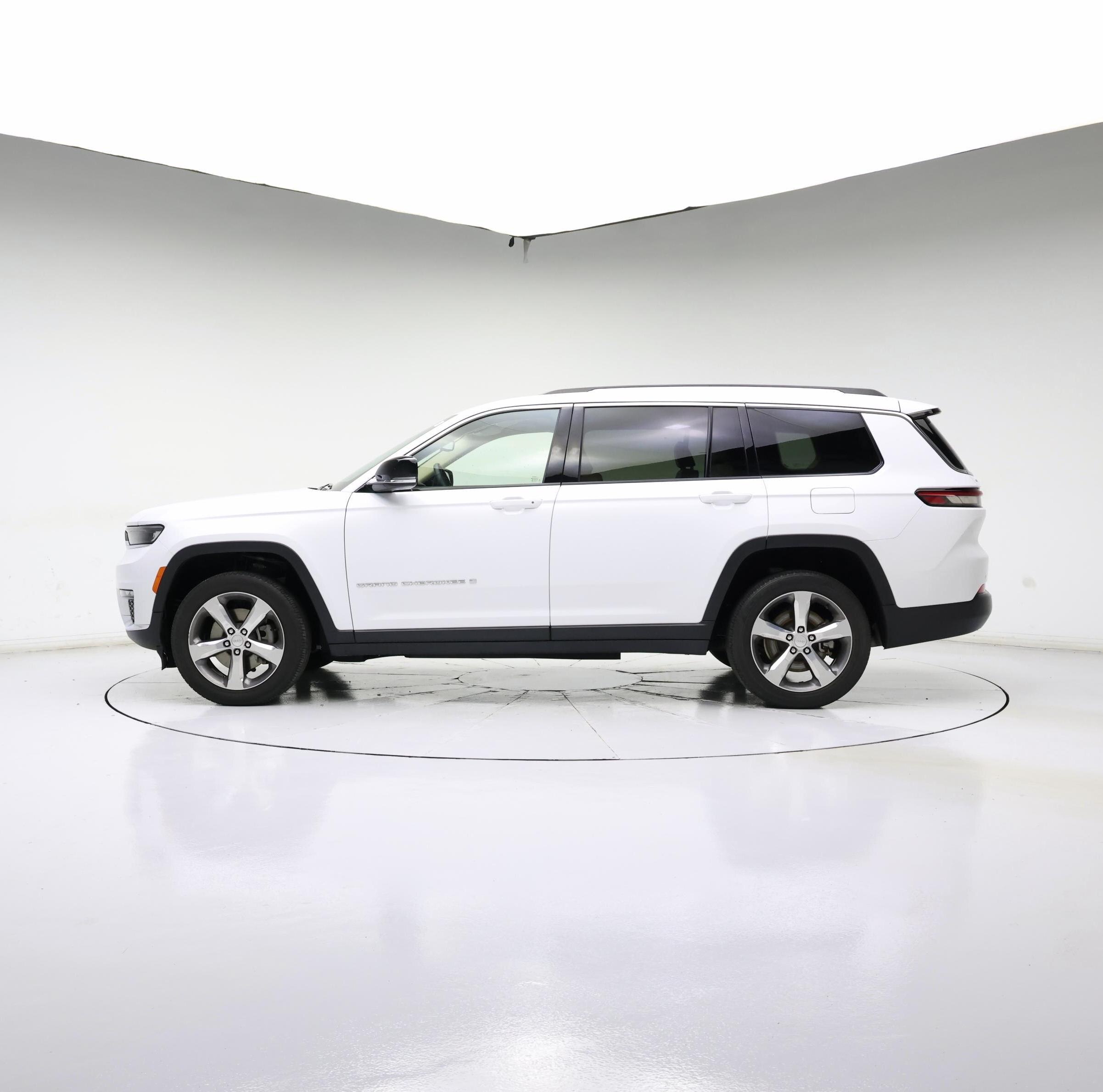 Thumbnail: 2021 Jeep Grand Cherokee L - 3