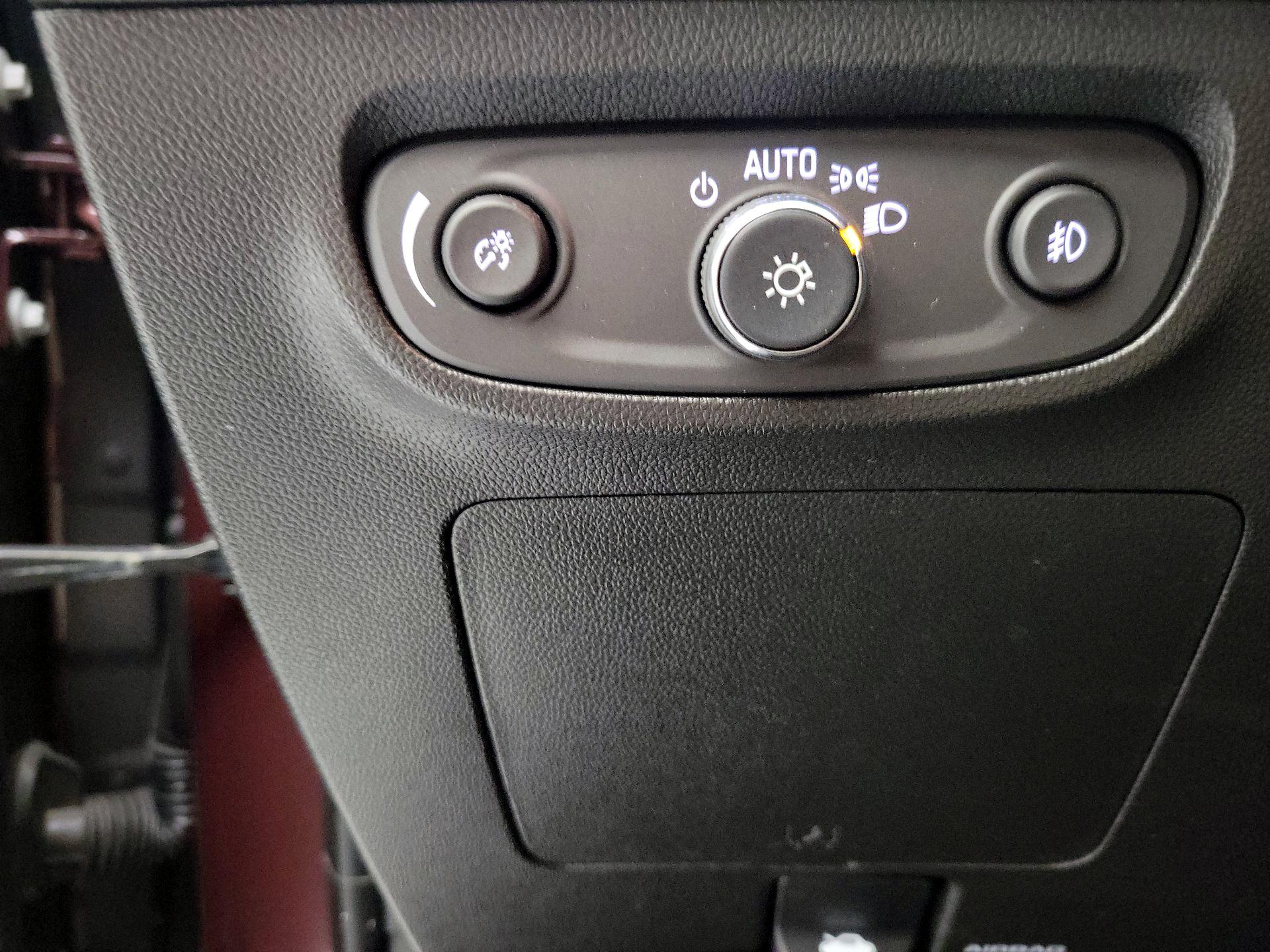 Thumbnail: 2023 Buick Encore GX - 13