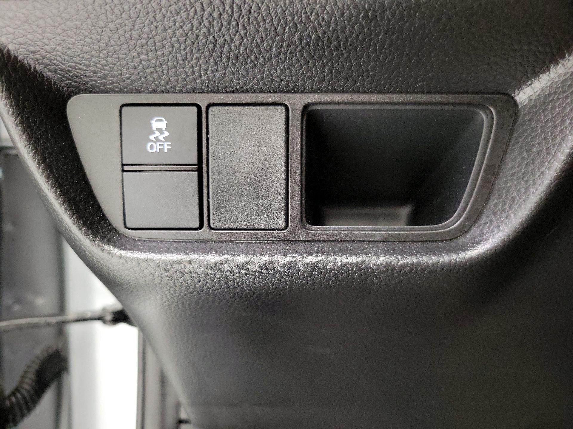 Thumbnail: 2025 Honda HR-V - 13