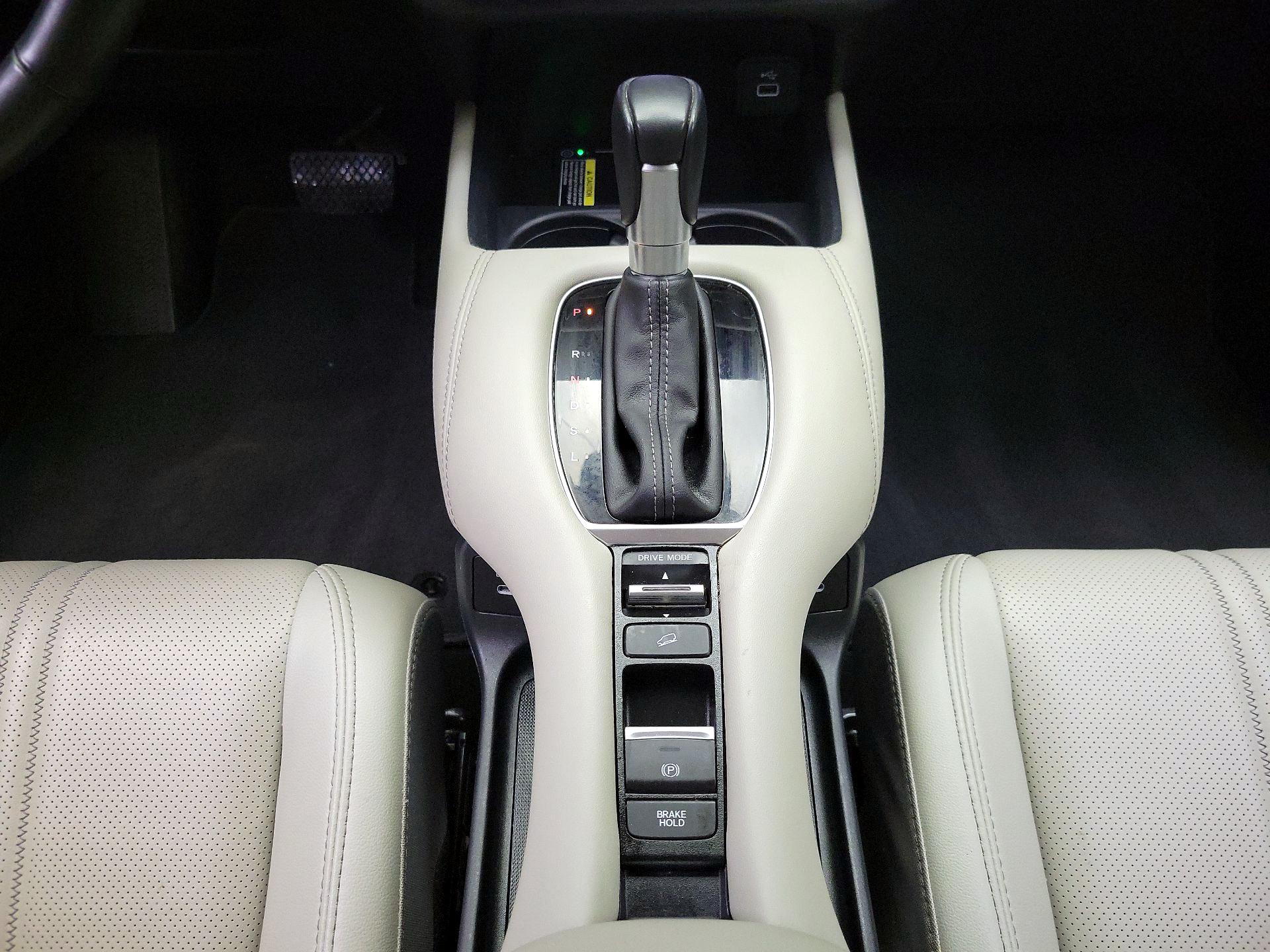 Thumbnail: 2025 Honda HR-V - 17