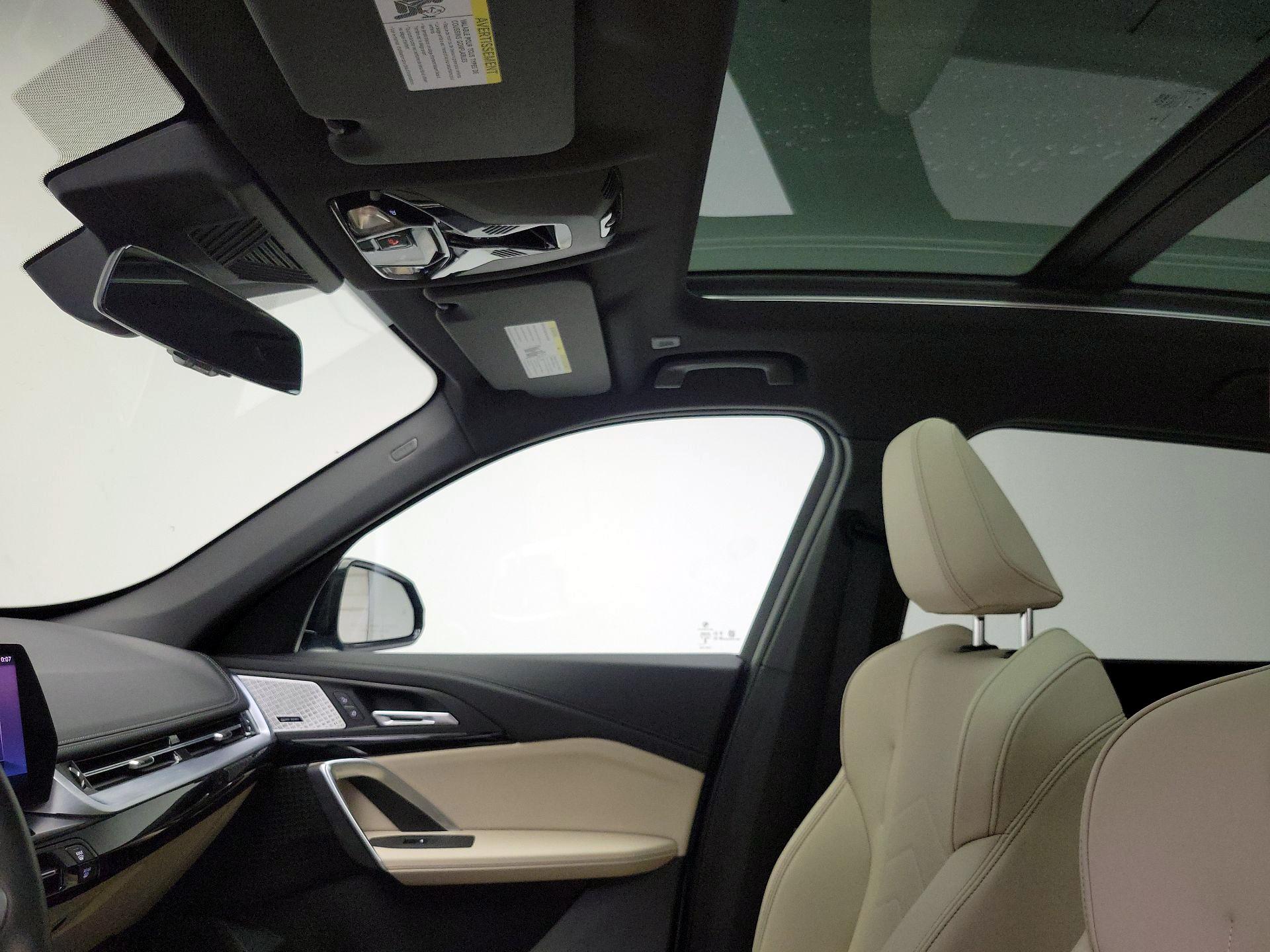 Thumbnail: 2023 BMW X1 - 19