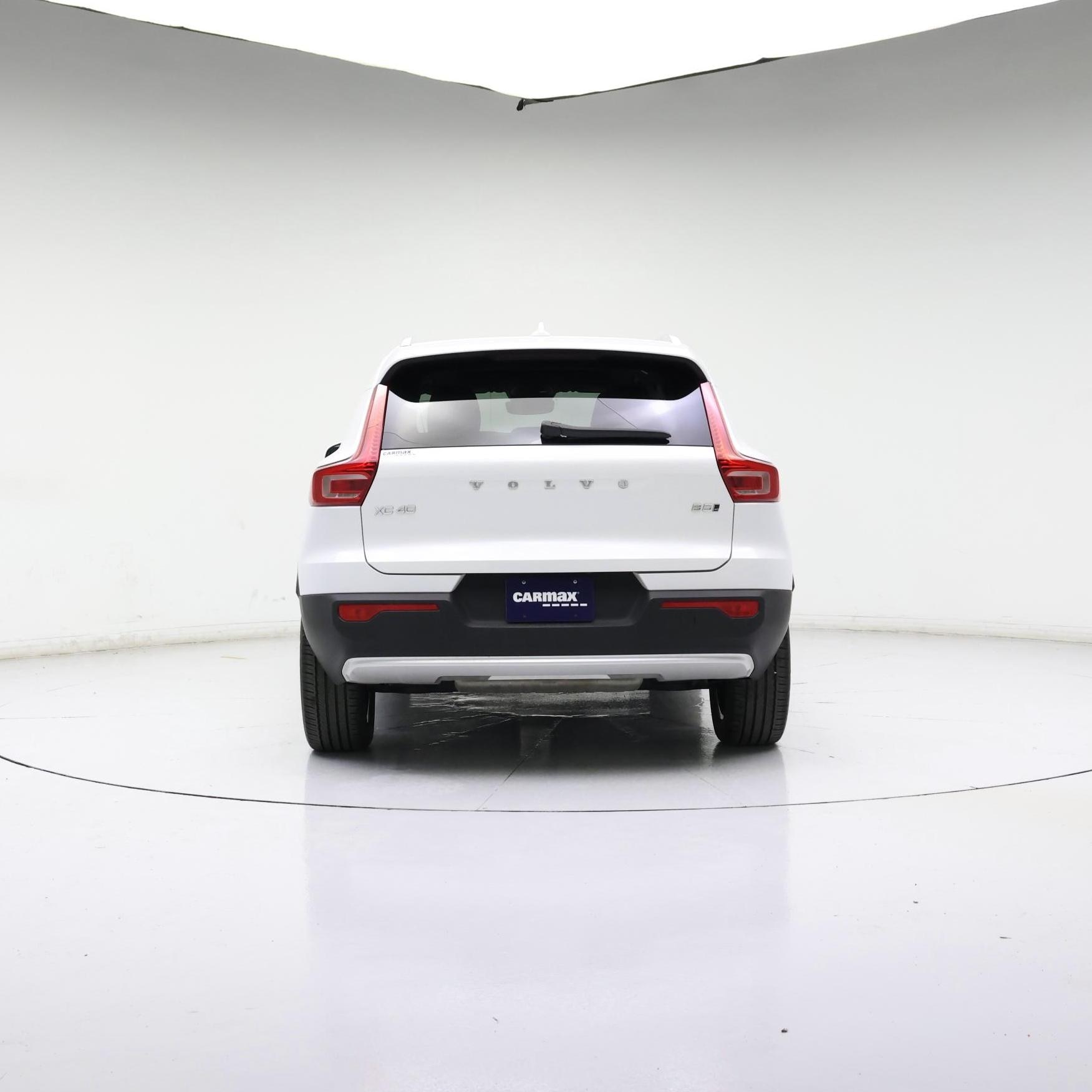 Thumbnail: 2023 Volvo XC40 - 6