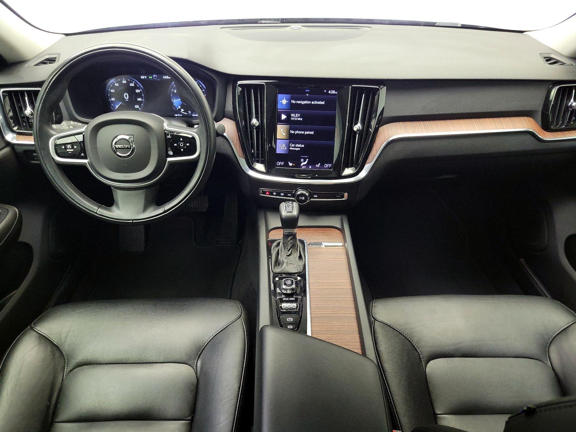 Thumbnail: 2021 Volvo S60 - 9