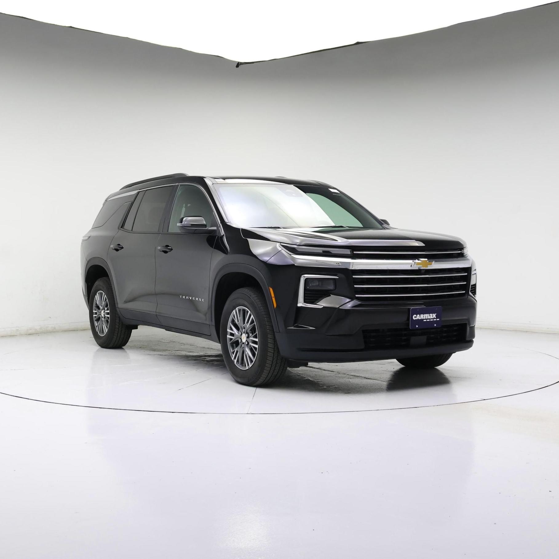 Thumbnail: 2025 Chevrolet Traverse - 2