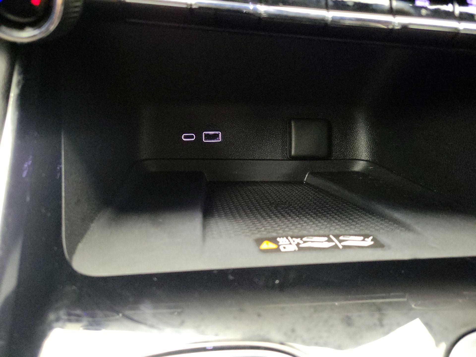 Thumbnail: 2025 Chevrolet Traverse - 19