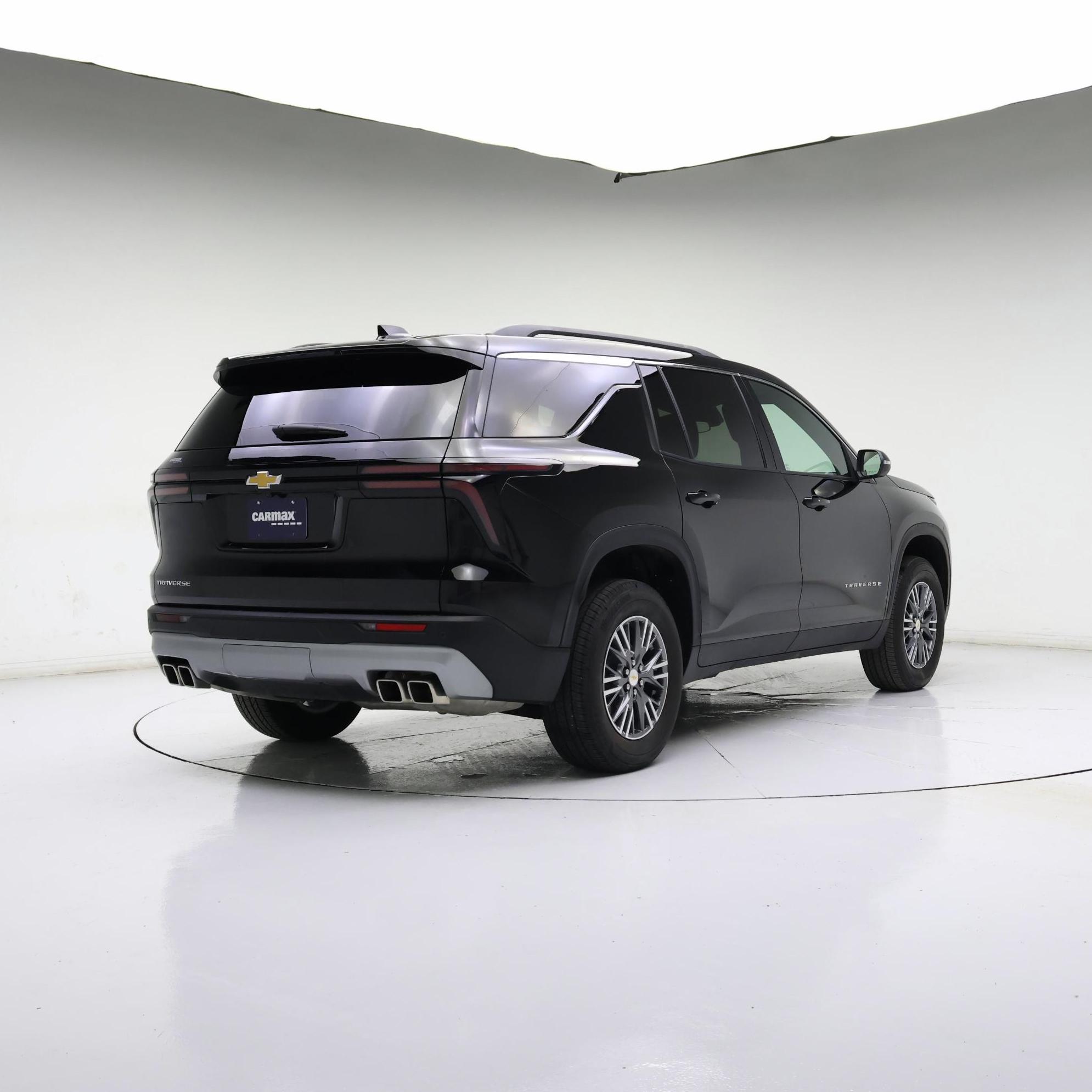 Thumbnail: 2025 Chevrolet Traverse - 4