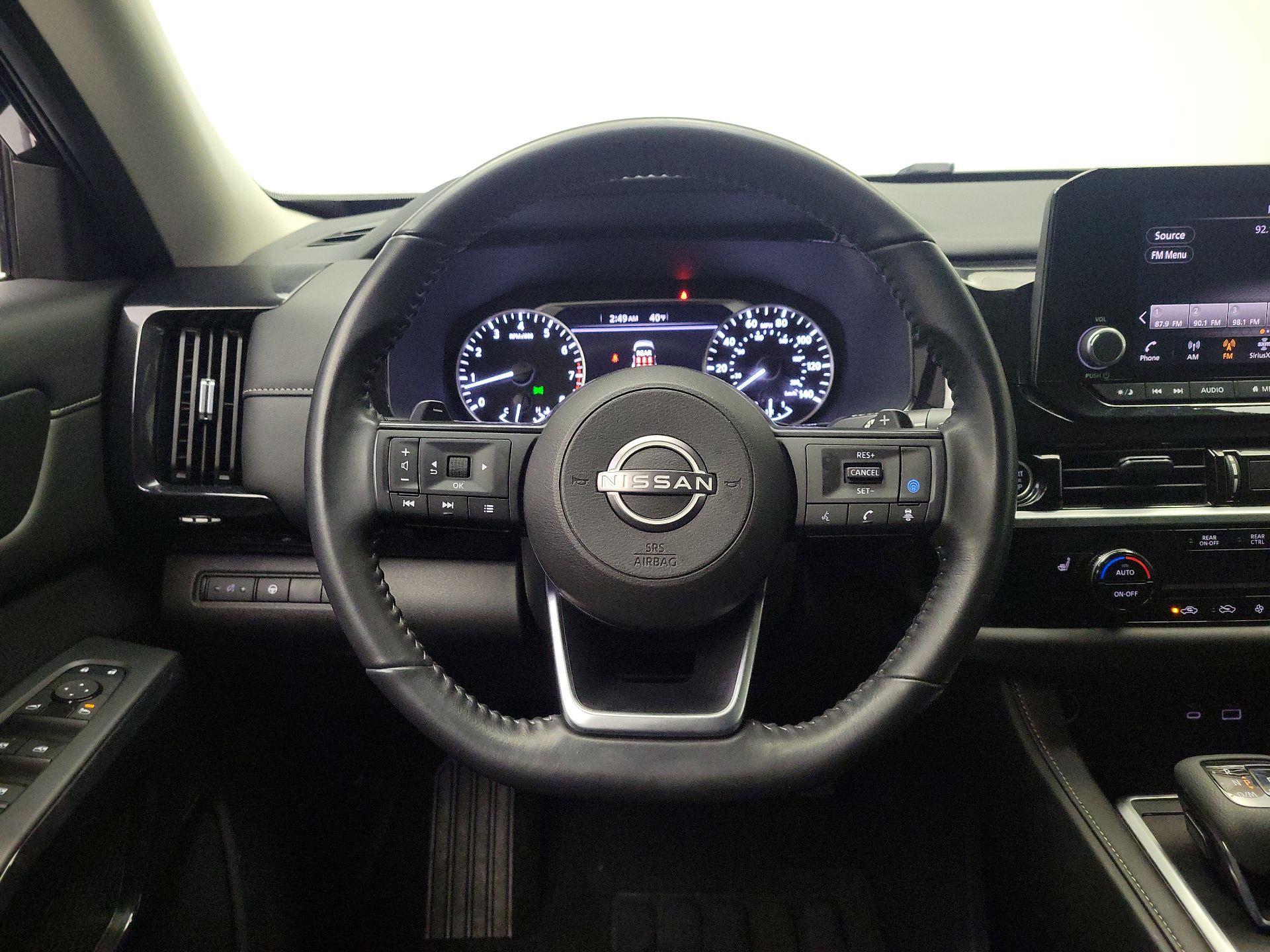 Thumbnail: 2024 Nissan Pathfinder - 10