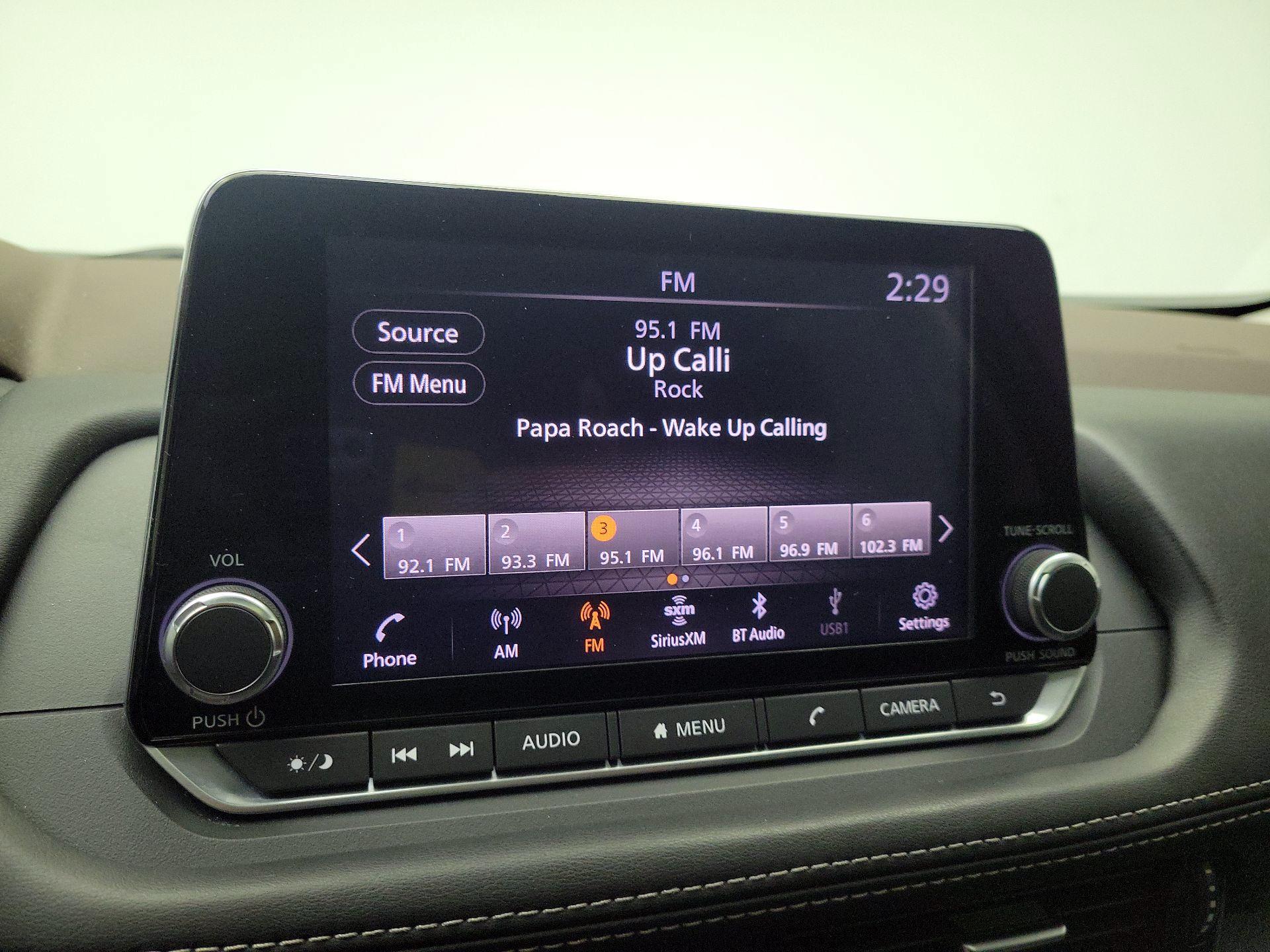 Thumbnail: 2021 Nissan Rogue - 15