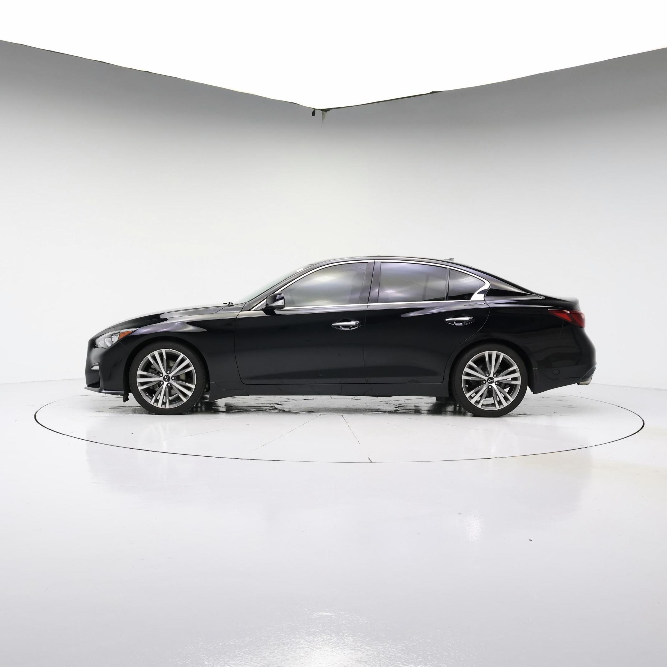 Thumbnail: 2021 INFINITI Q50 - 3