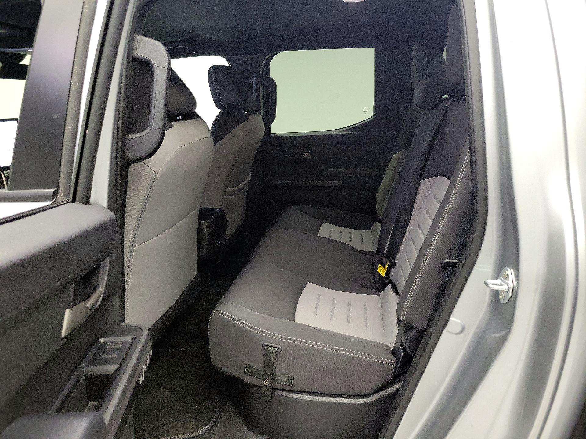 Thumbnail: 2025 Toyota Tacoma - 18