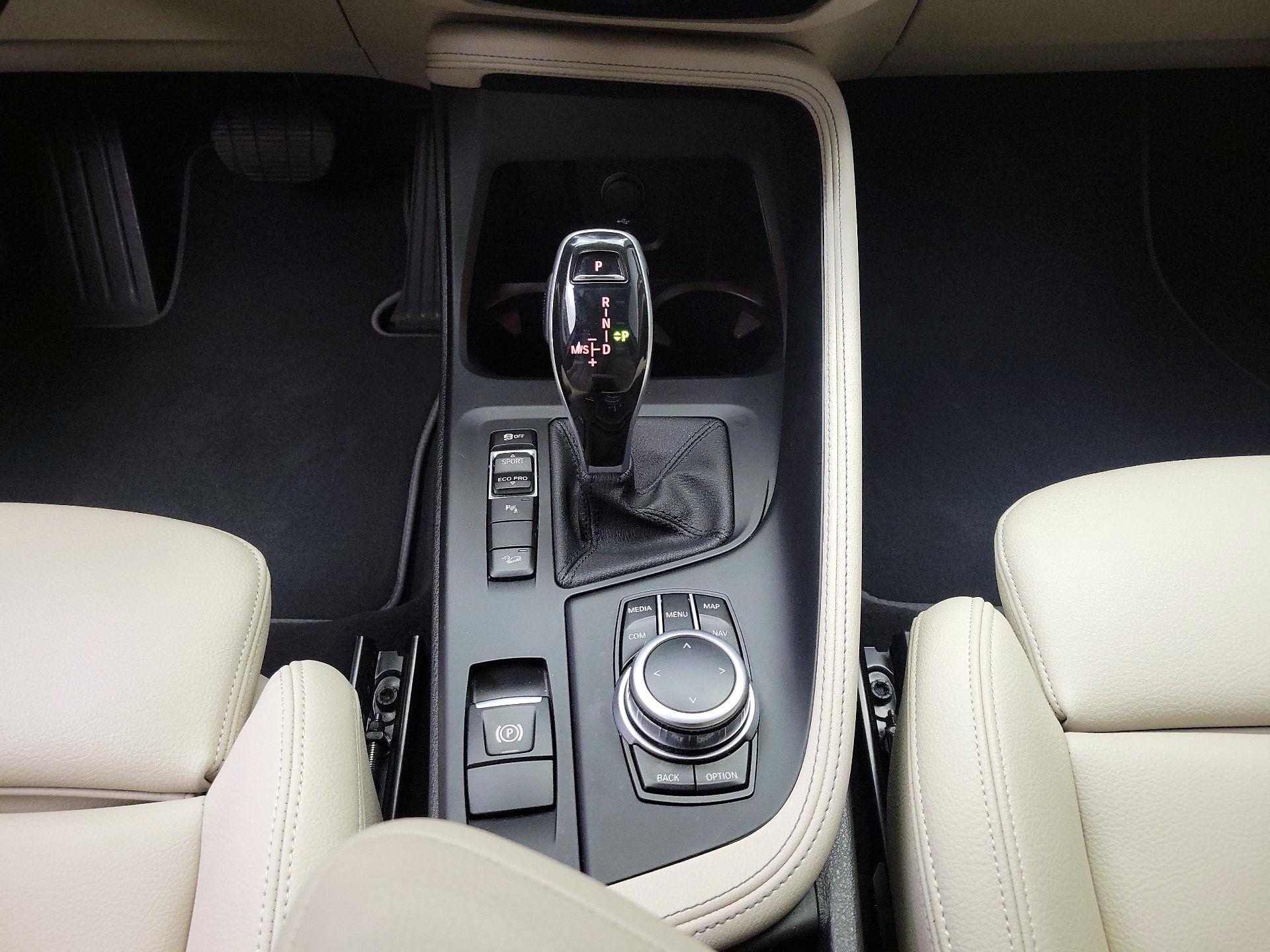 Thumbnail: 2022 BMW X2 - 18