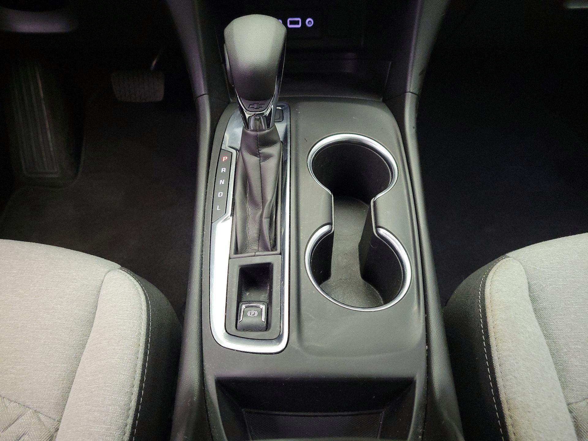 Thumbnail: 2022 Chevrolet Equinox - 17