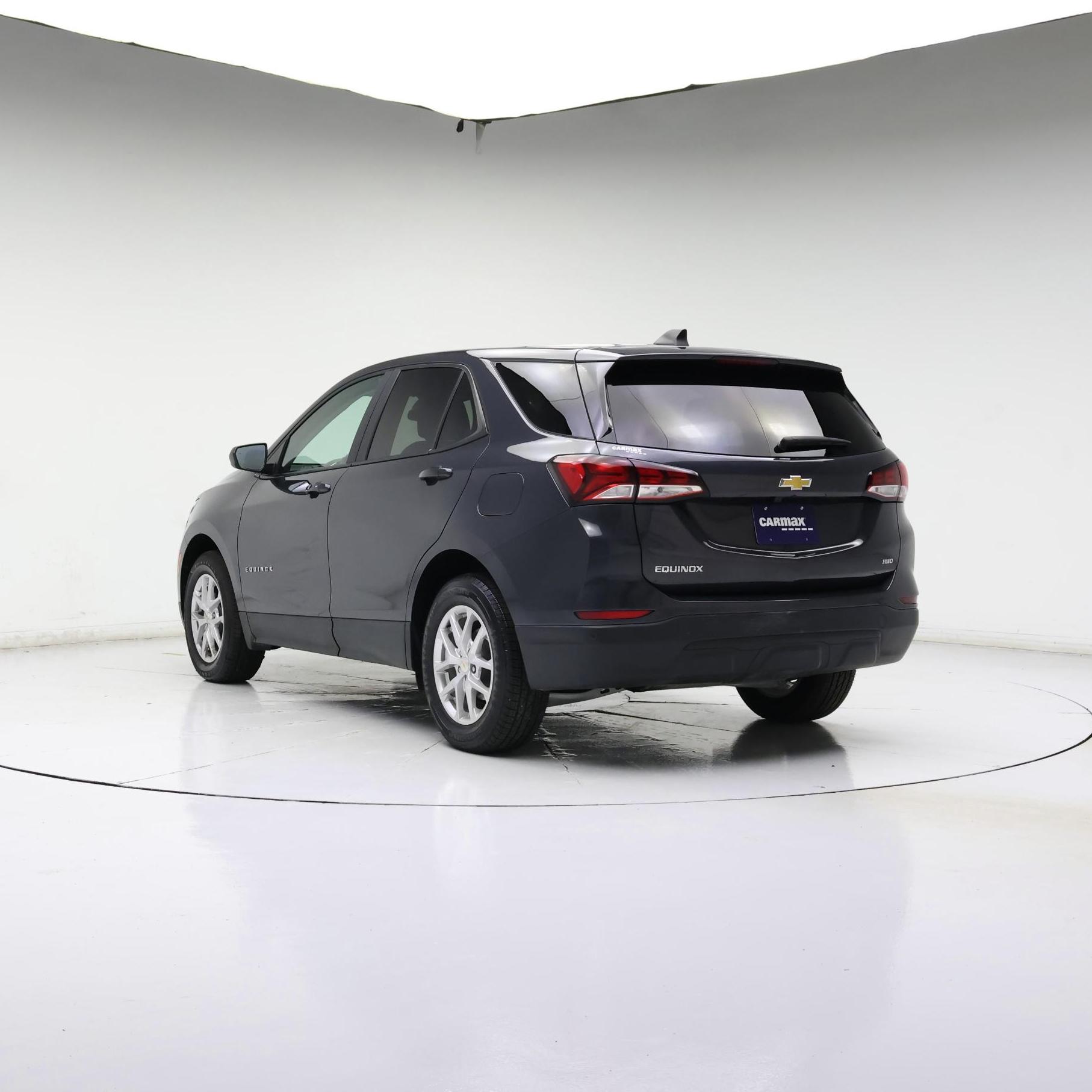 Thumbnail: 2022 Chevrolet Equinox - 2
