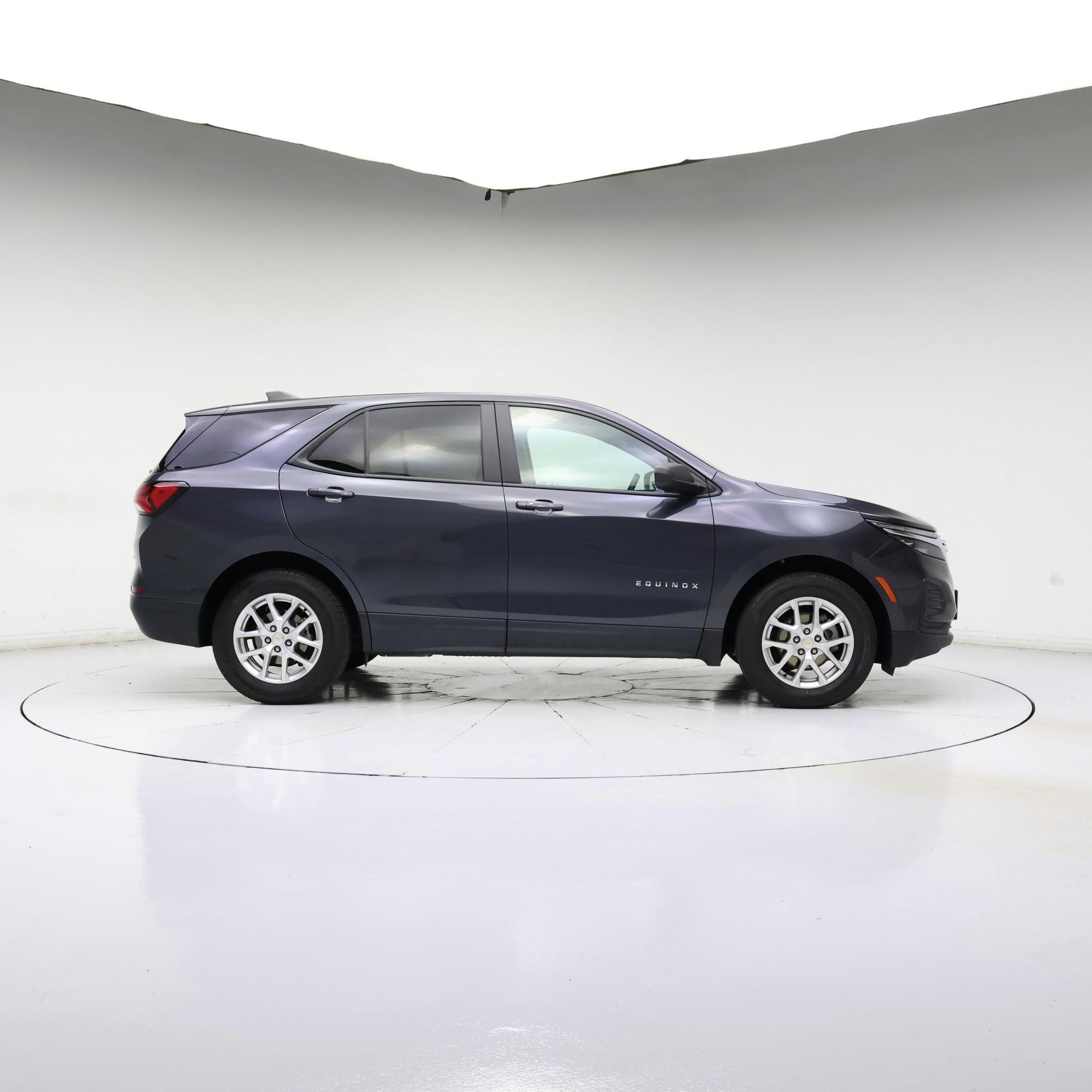 Thumbnail: 2022 Chevrolet Equinox - 7
