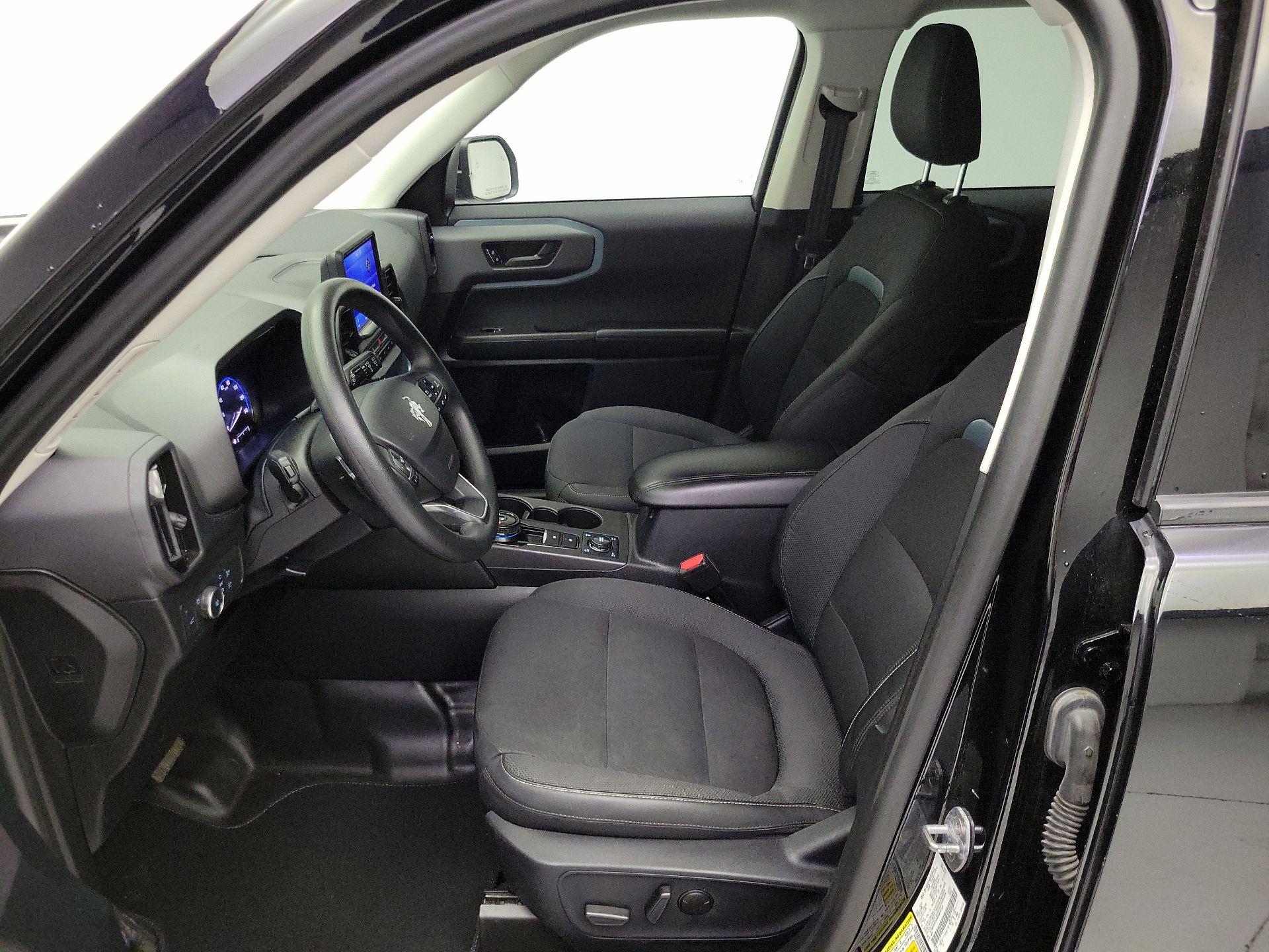 Thumbnail: 2021 Ford Bronco Sport - 11