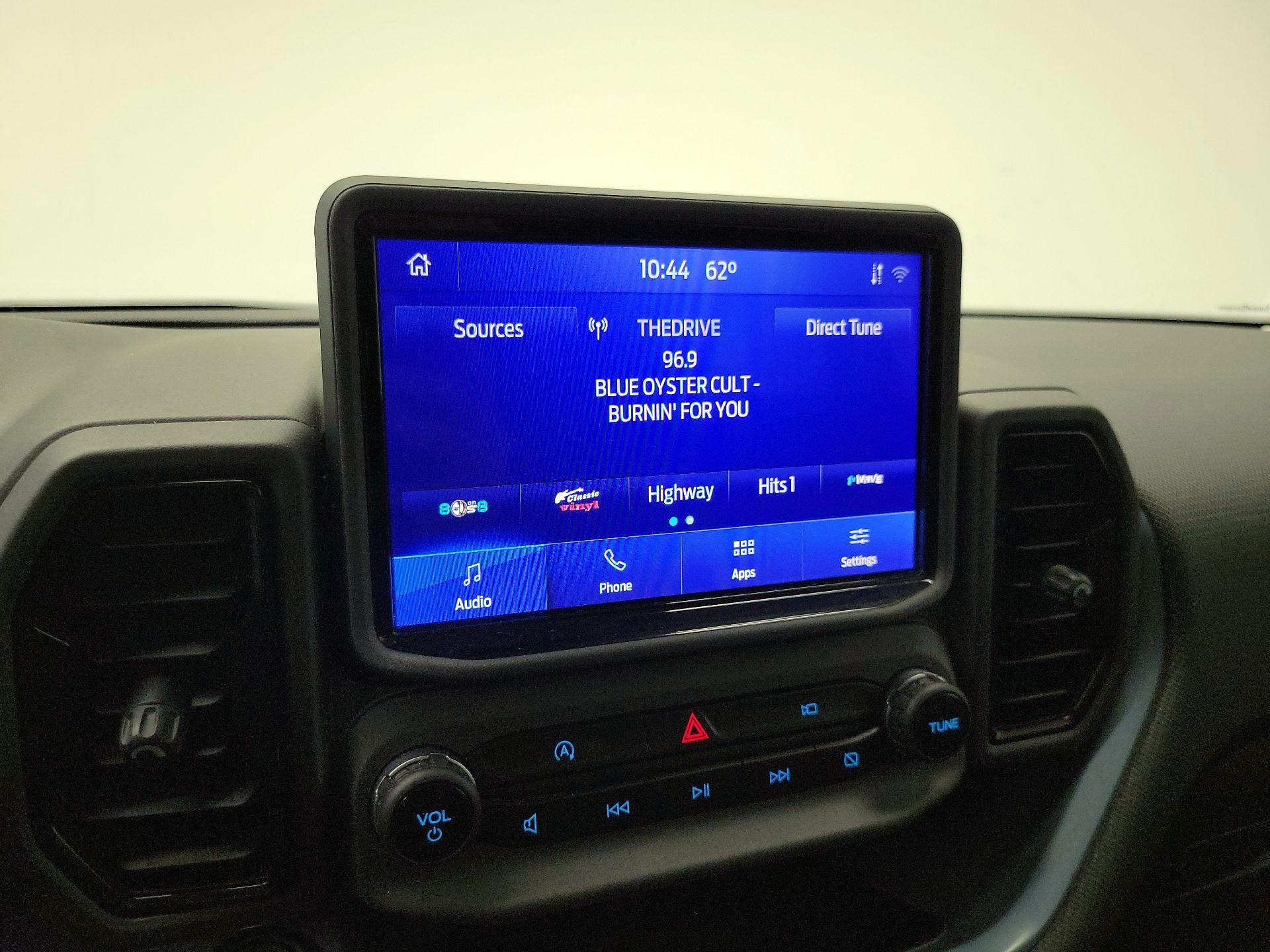 Thumbnail: 2021 Ford Bronco Sport - 15