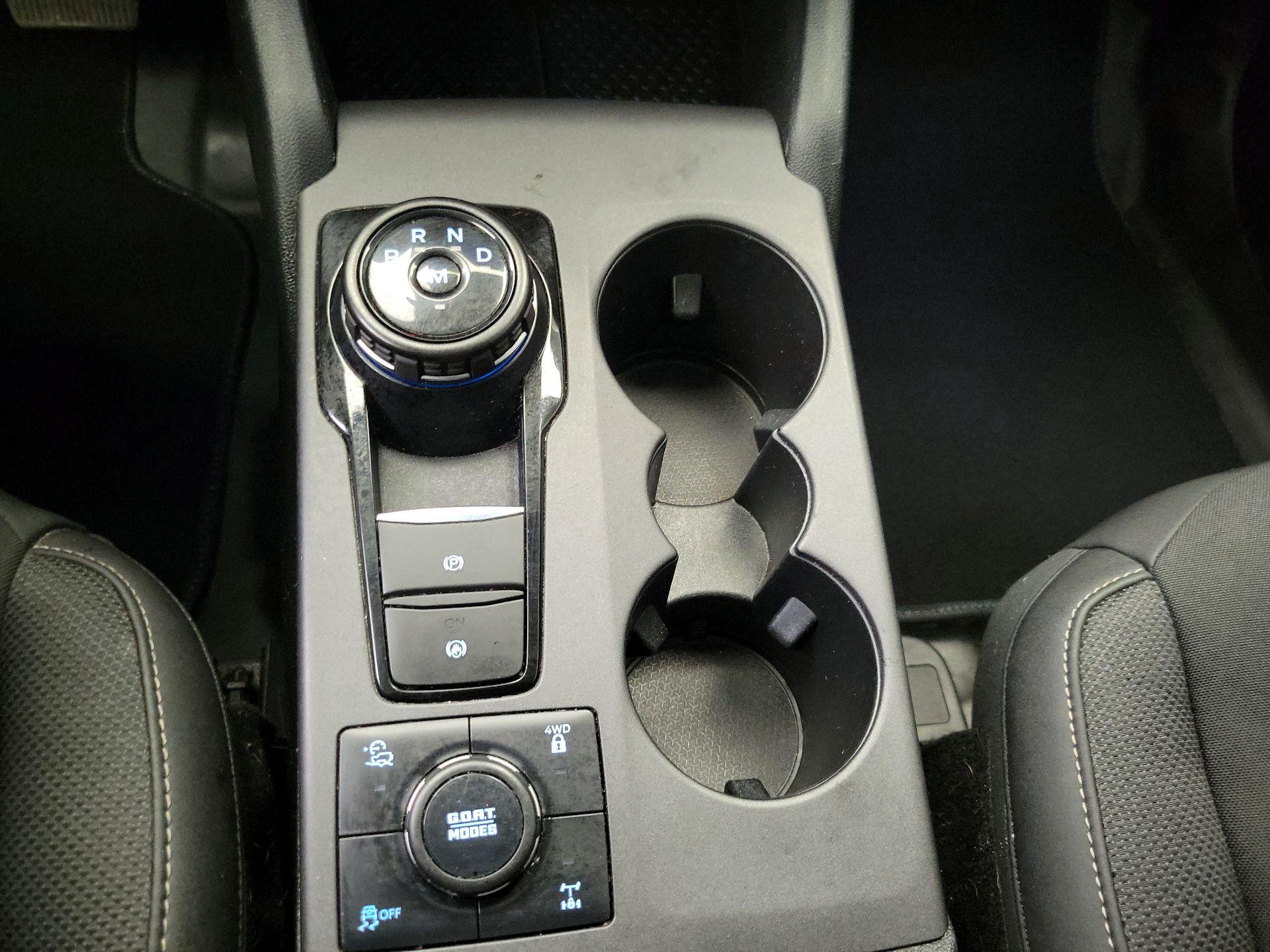 Thumbnail: 2021 Ford Bronco Sport - 17