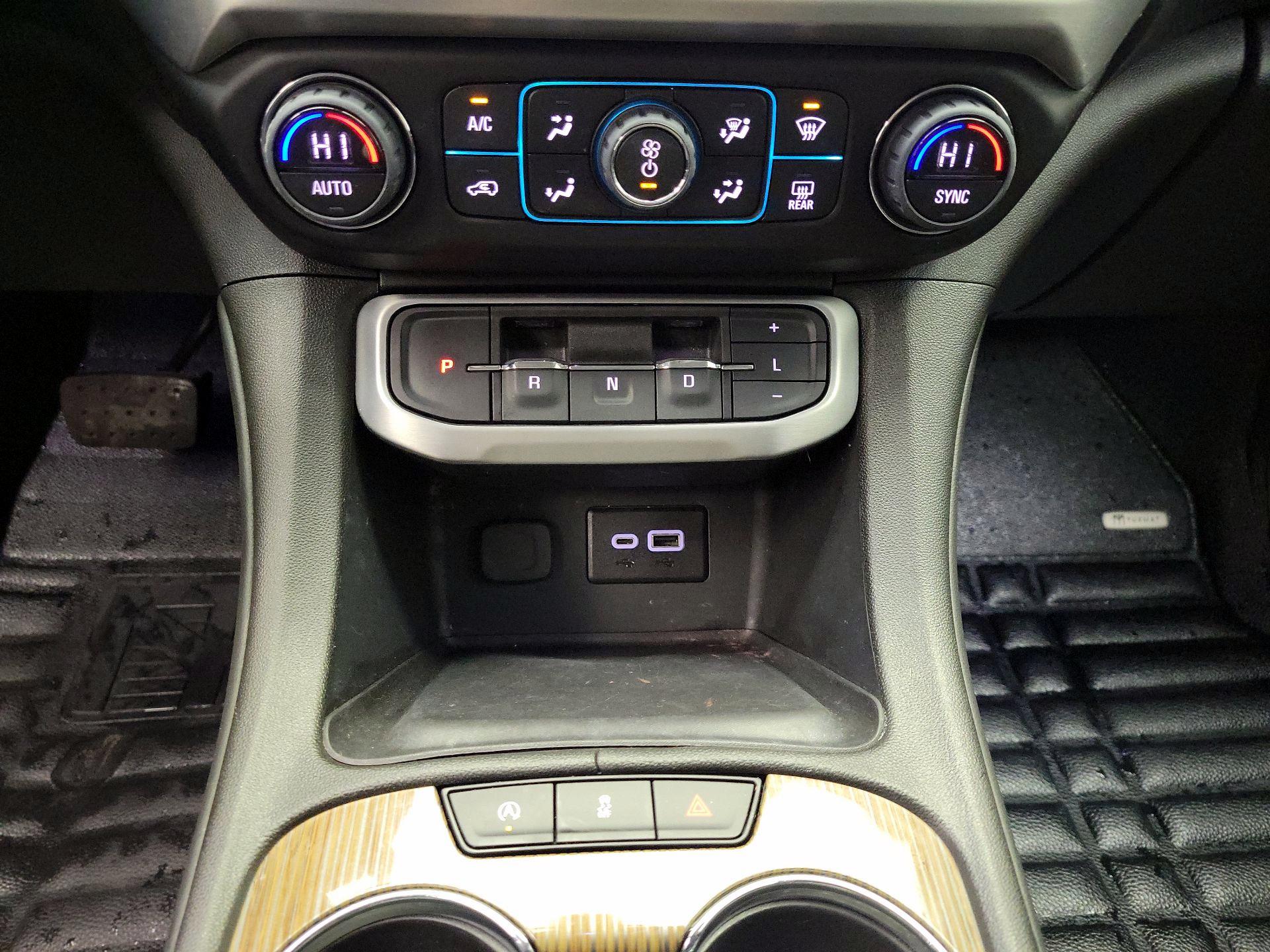 Thumbnail: 2023 GMC Acadia - 16