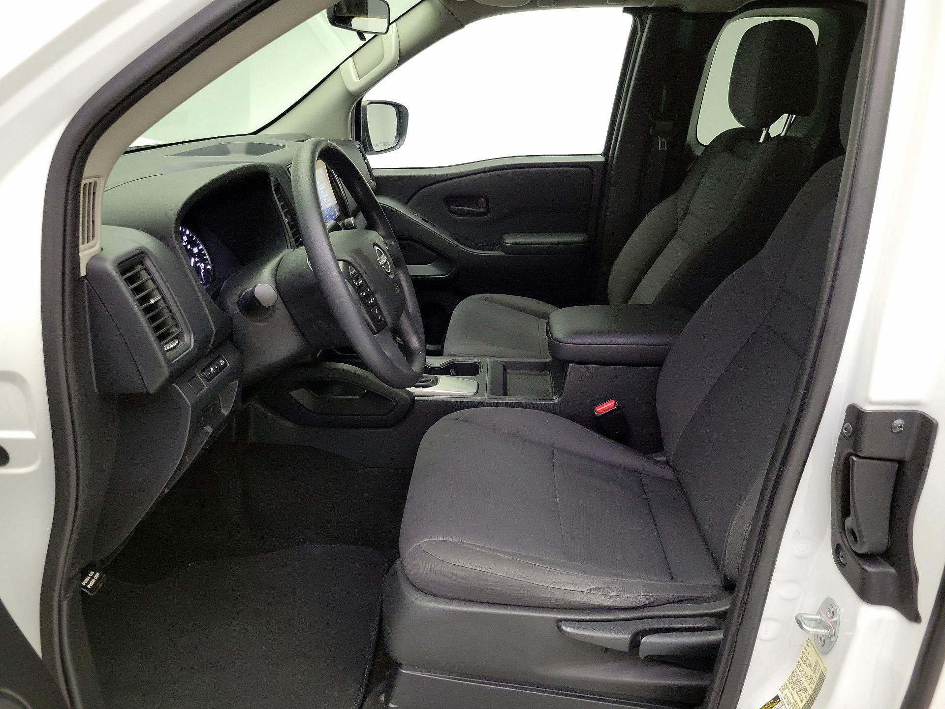 Thumbnail: 2022 Nissan Frontier - 11