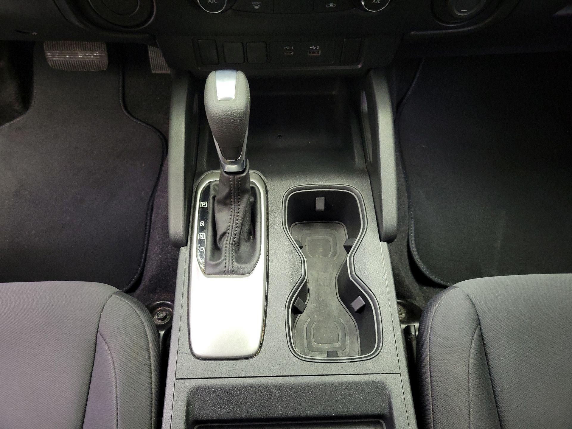 Thumbnail: 2022 Nissan Frontier - 17