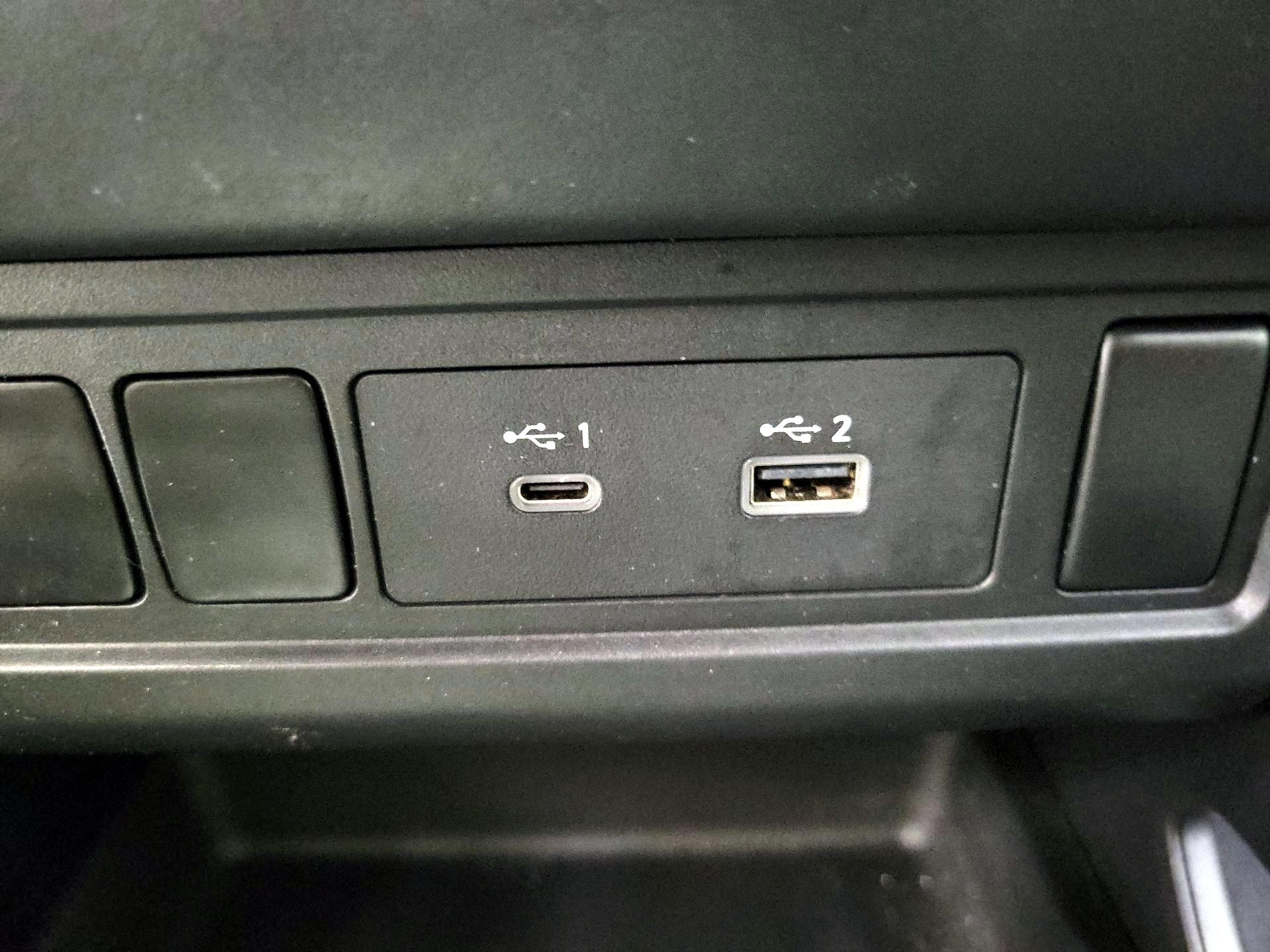 Thumbnail: 2022 Nissan Frontier - 18