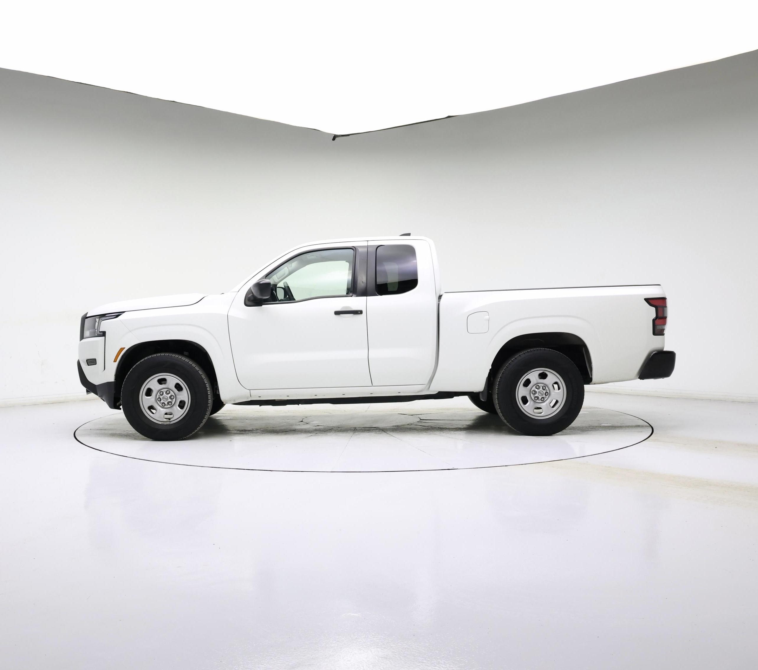 Thumbnail: 2022 Nissan Frontier - 3