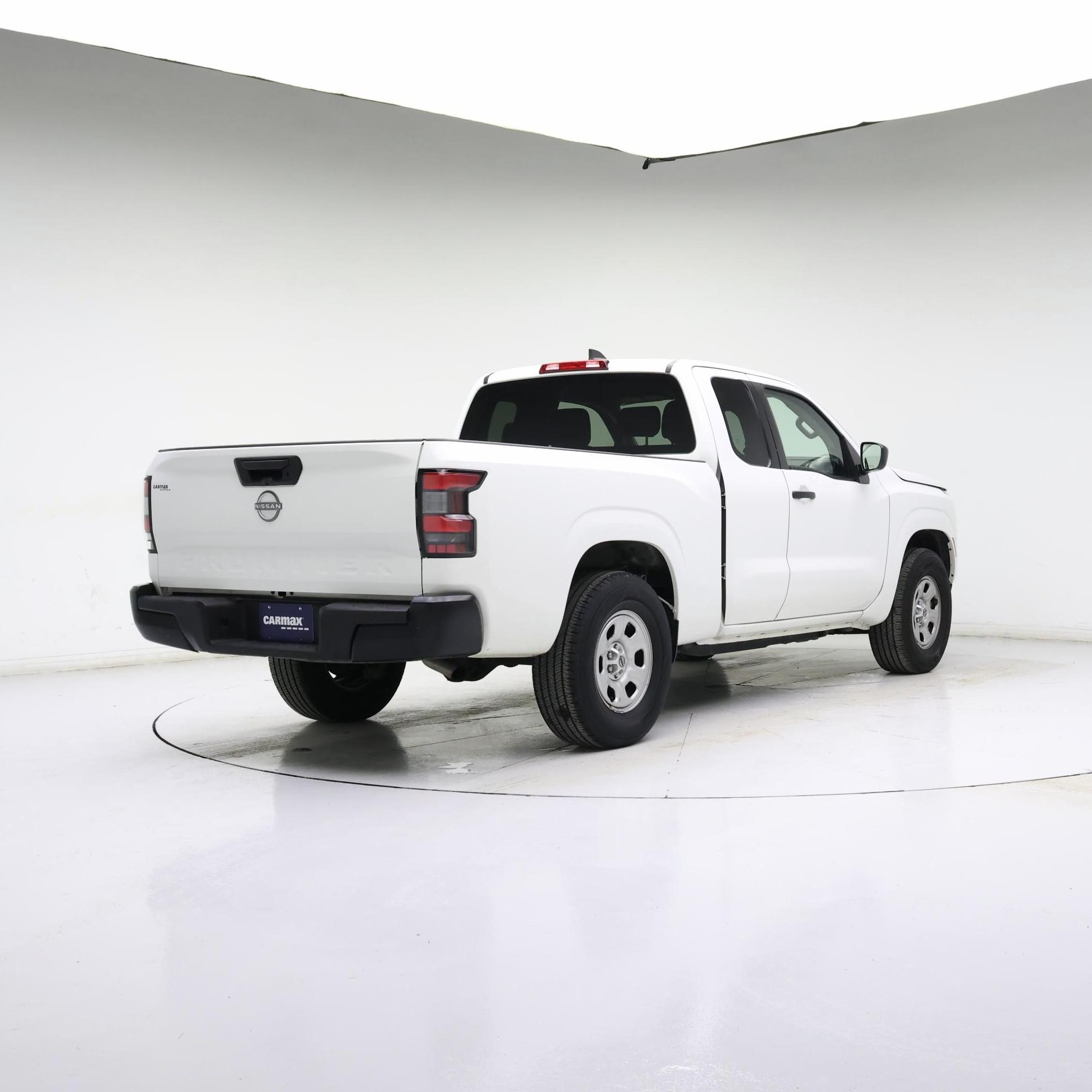 Thumbnail: 2022 Nissan Frontier - 8