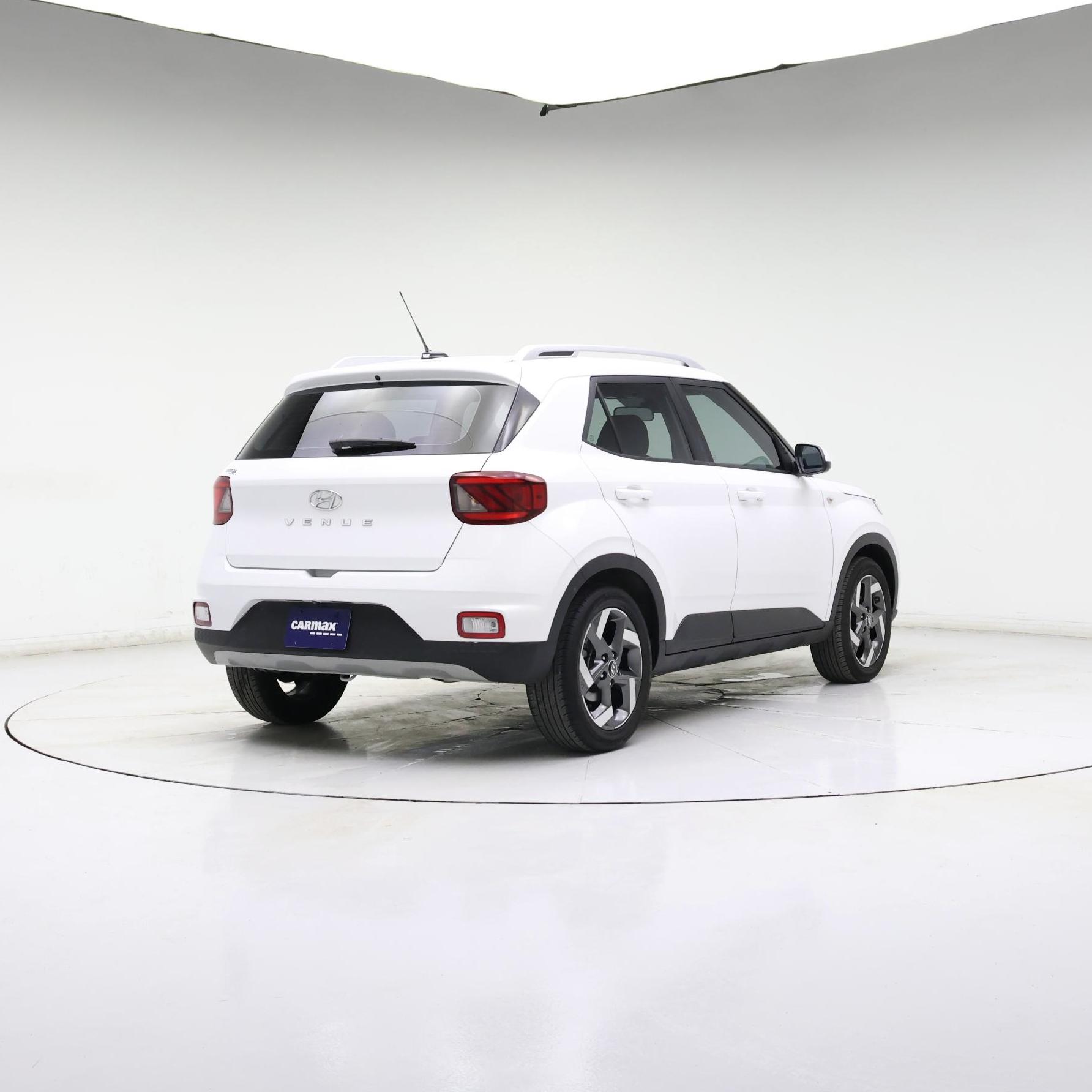 Thumbnail: 2023 Hyundai Venue - 8