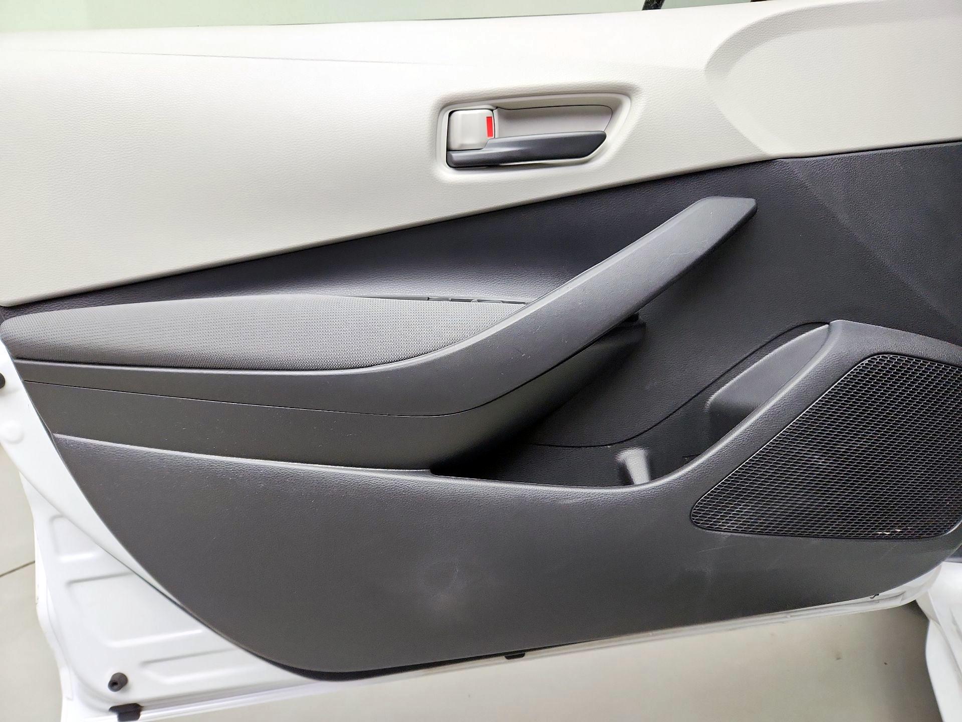 Thumbnail: 2022 Toyota Corolla - 12