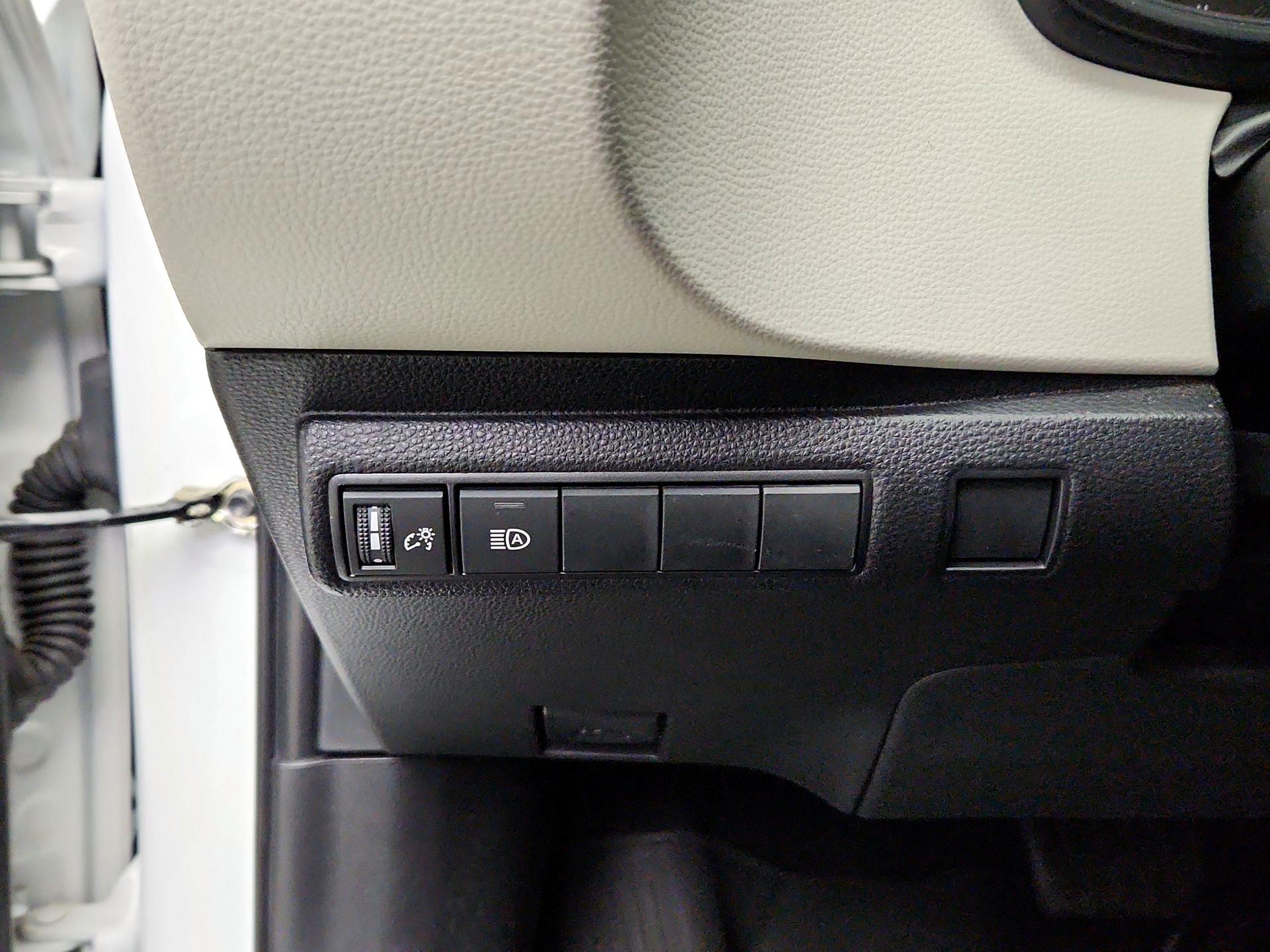 Thumbnail: 2022 Toyota Corolla - 13